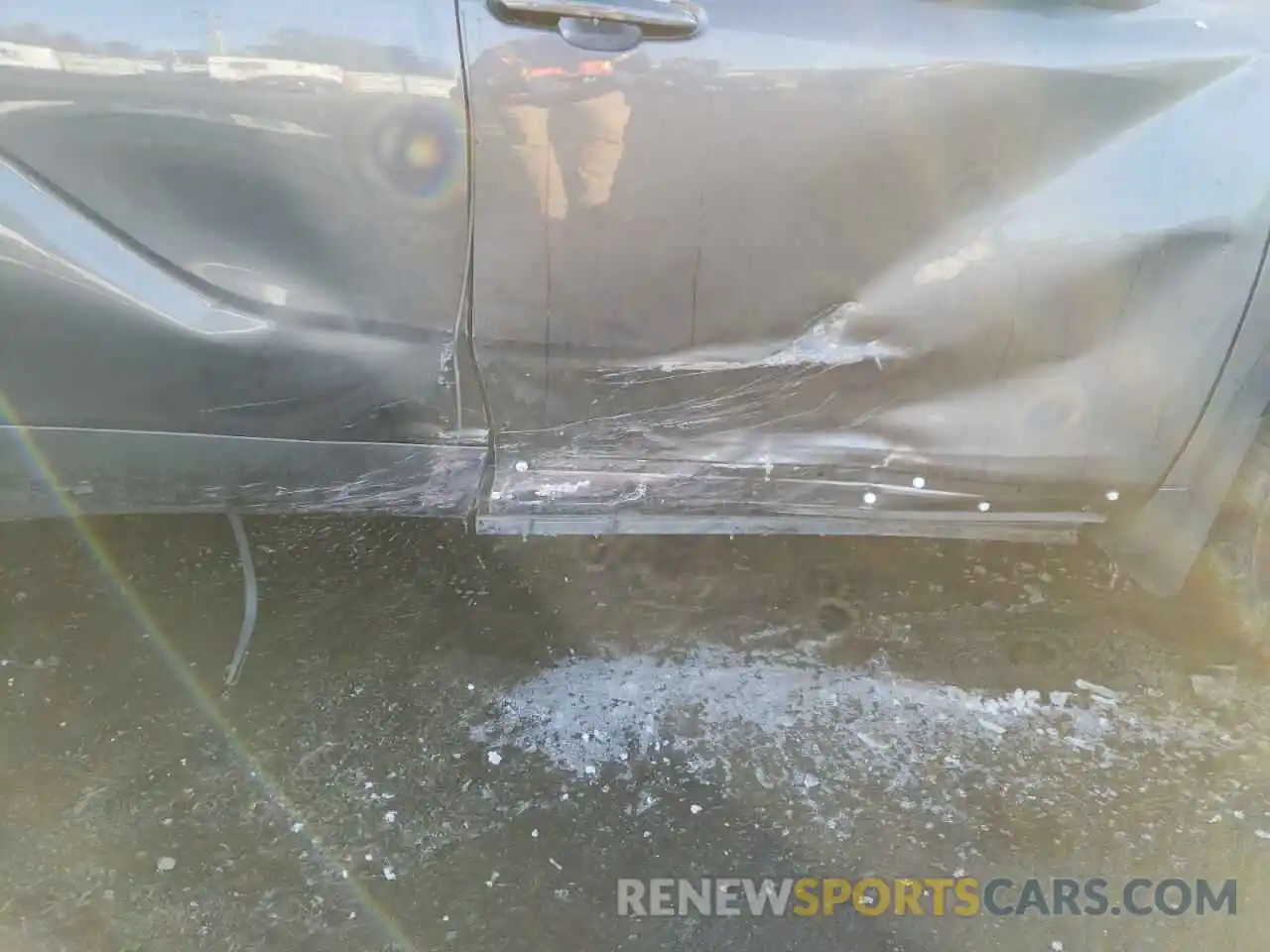 9 Photograph of a damaged car 5TDGZRBH8MS074474 TOYOTA HIGHLANDER 2021