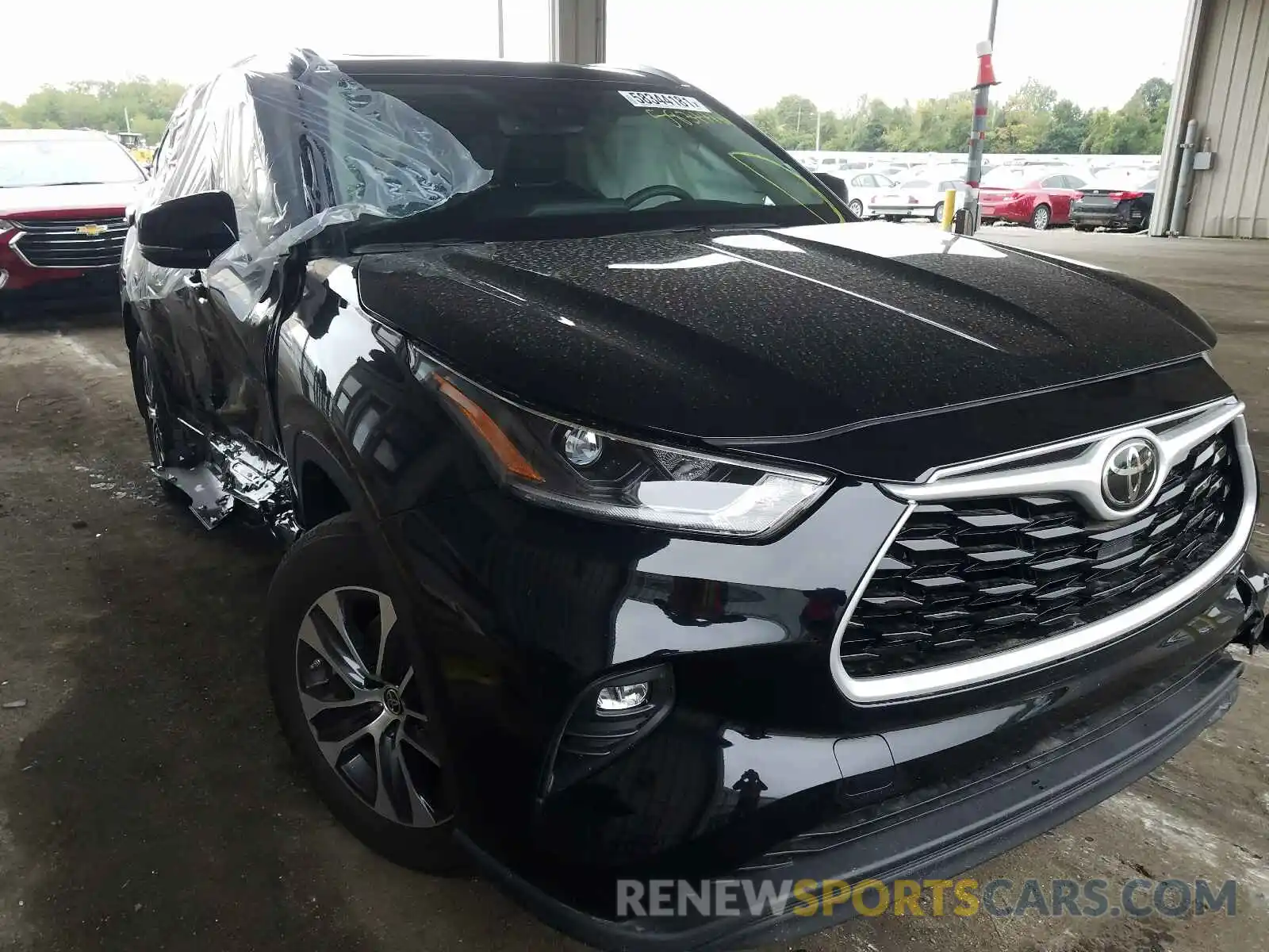 1 Photograph of a damaged car 5TDGZRBH8MS076077 TOYOTA HIGHLANDER 2021