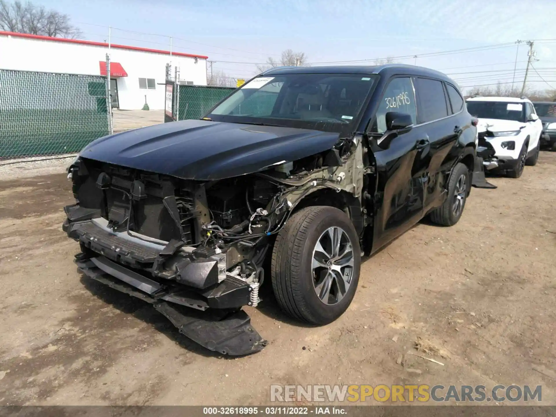 6 Photograph of a damaged car 5TDGZRBH8MS100507 TOYOTA HIGHLANDER 2021