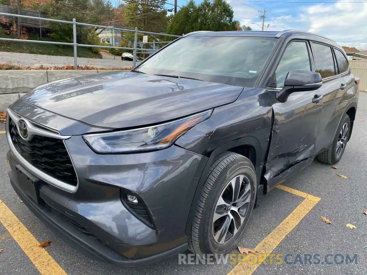 2 Photograph of a damaged car 5TDGZRBH8MS129263 TOYOTA HIGHLANDER 2021