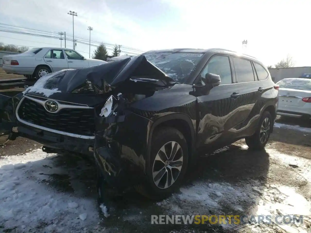 2 Photograph of a damaged car 5TDGZRBH8MS524320 TOYOTA HIGHLANDER 2021