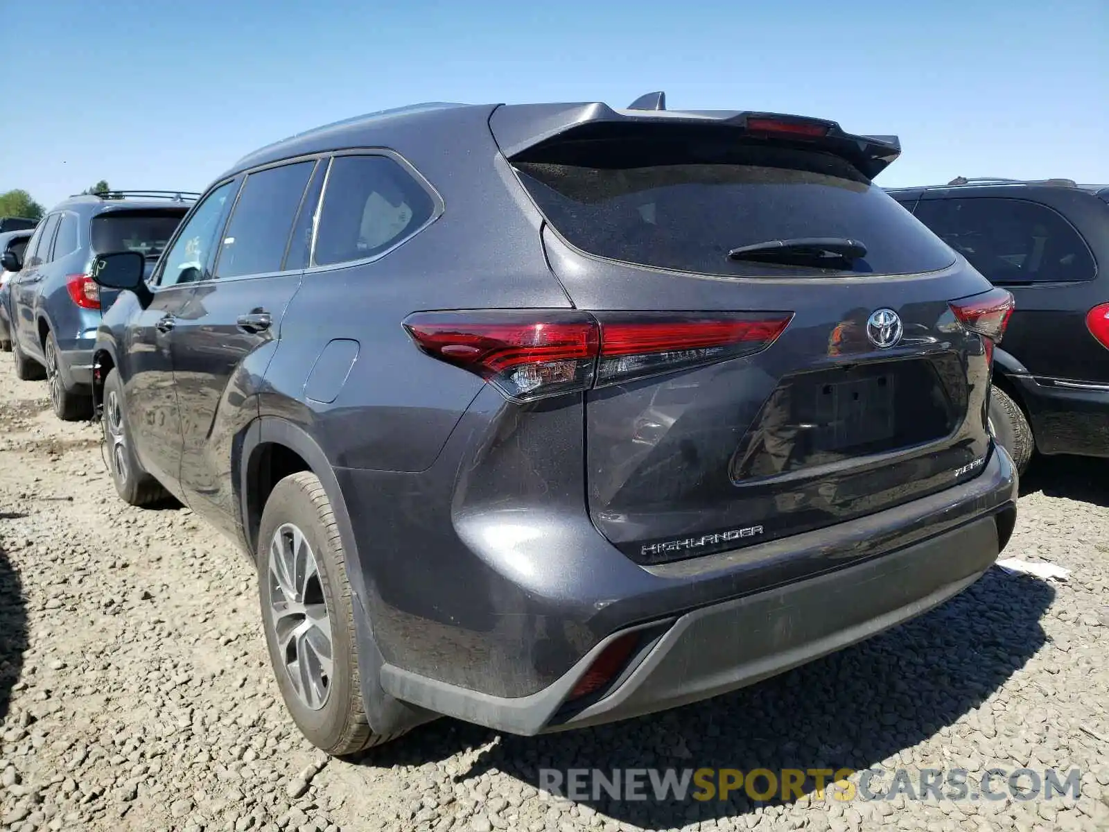 3 Photograph of a damaged car 5TDGZRBH8MS525418 TOYOTA HIGHLANDER 2021