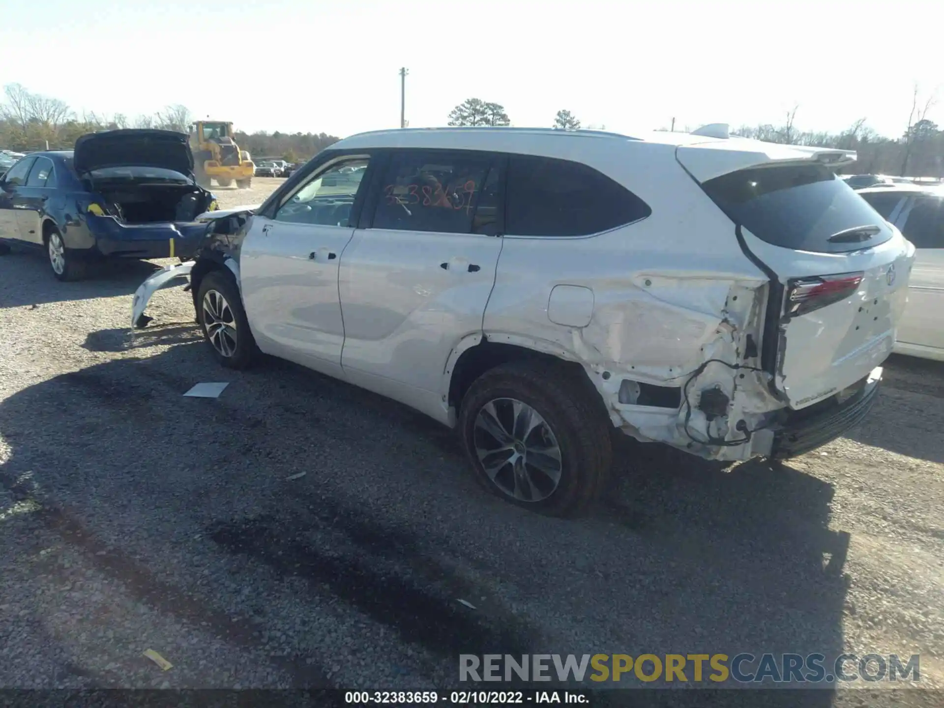 3 Photograph of a damaged car 5TDGZRBH8MS534376 TOYOTA HIGHLANDER 2021