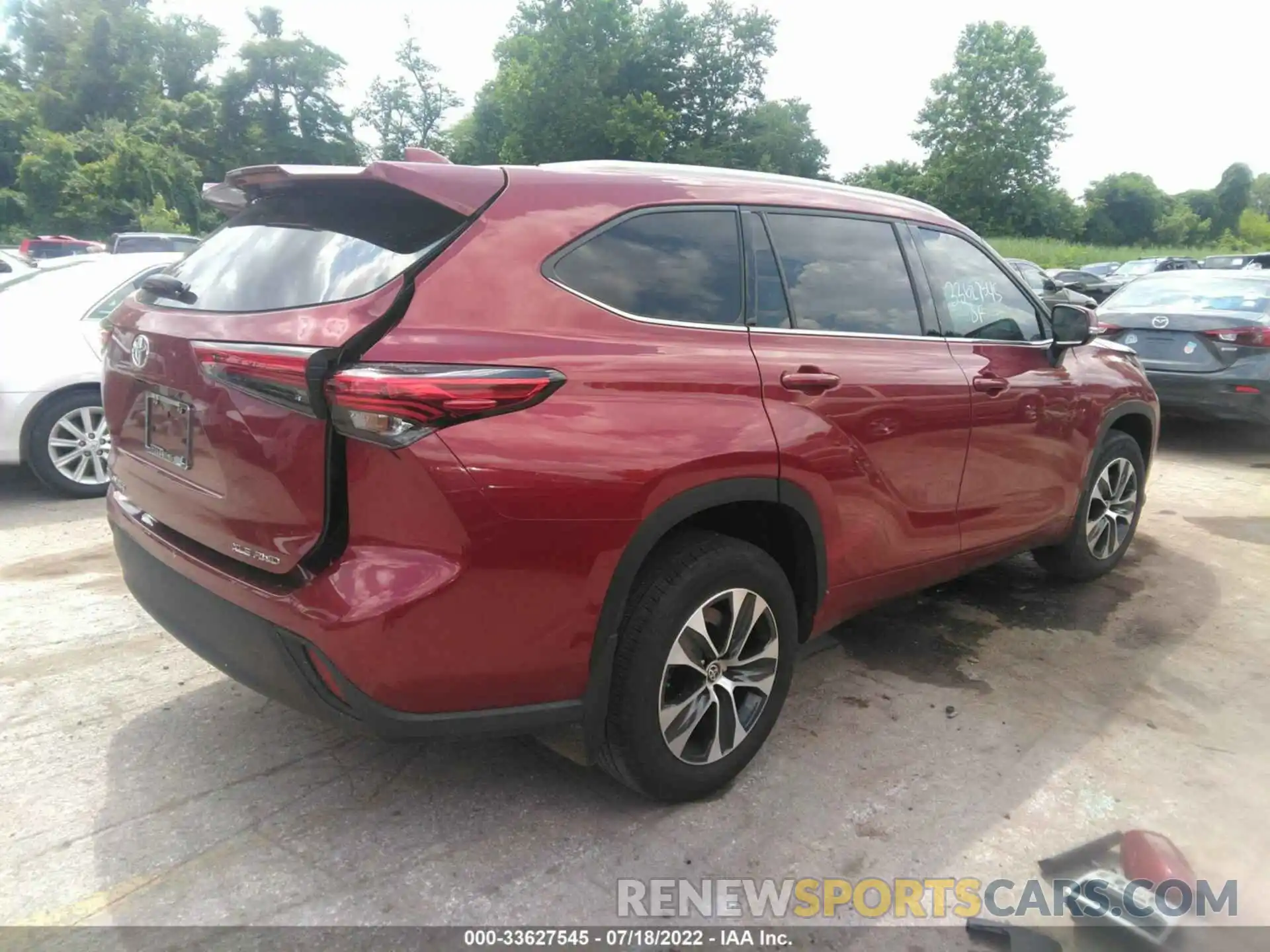 4 Photograph of a damaged car 5TDGZRBH8MS541439 TOYOTA HIGHLANDER 2021