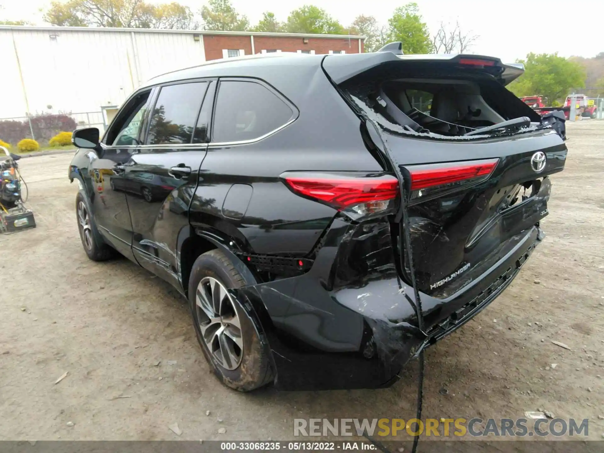 3 Photograph of a damaged car 5TDGZRBH8MS545541 TOYOTA HIGHLANDER 2021