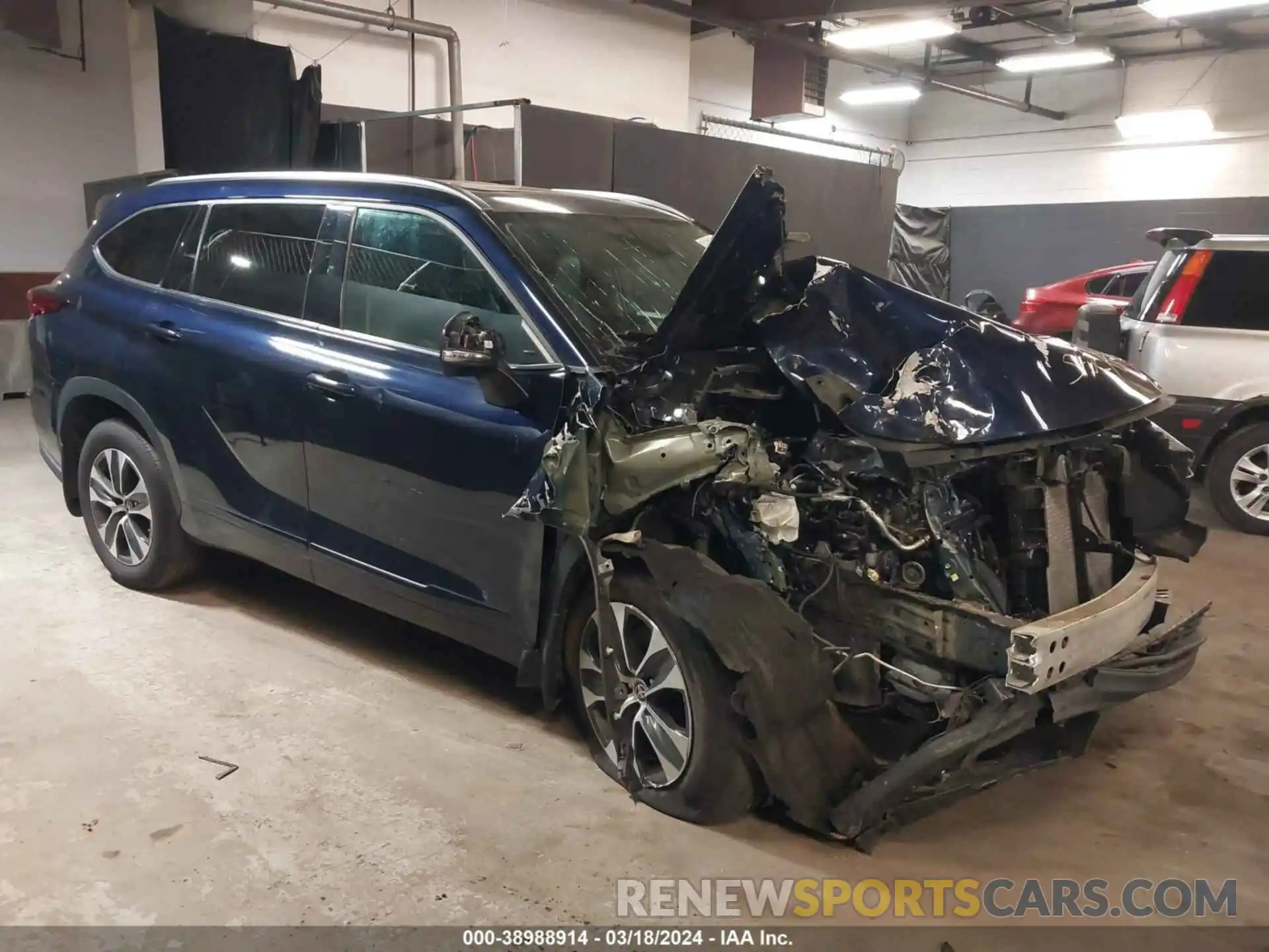 1 Photograph of a damaged car 5TDGZRBH8MS545703 TOYOTA HIGHLANDER 2021