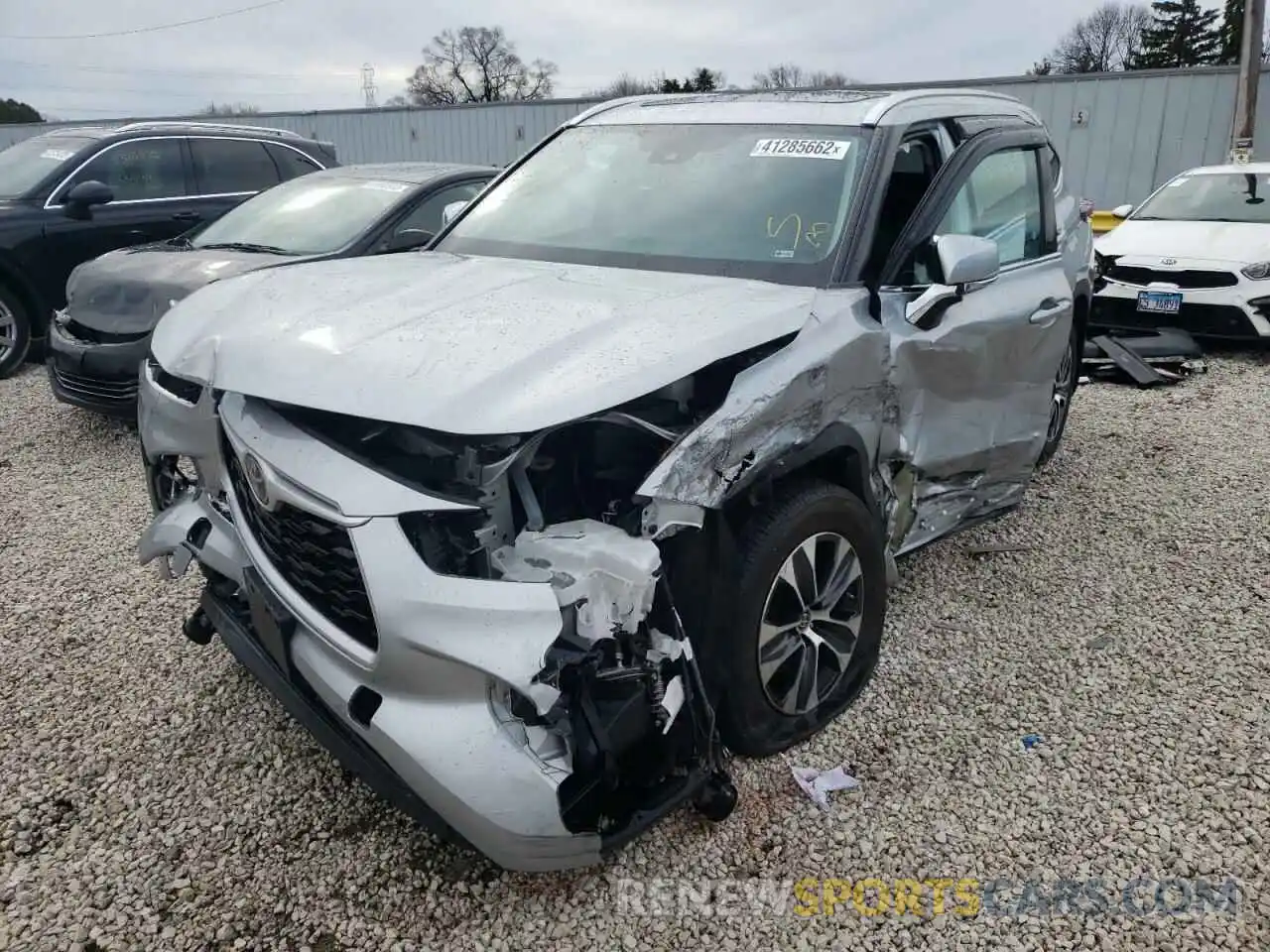 2 Photograph of a damaged car 5TDGZRBH9MS057117 TOYOTA HIGHLANDER 2021