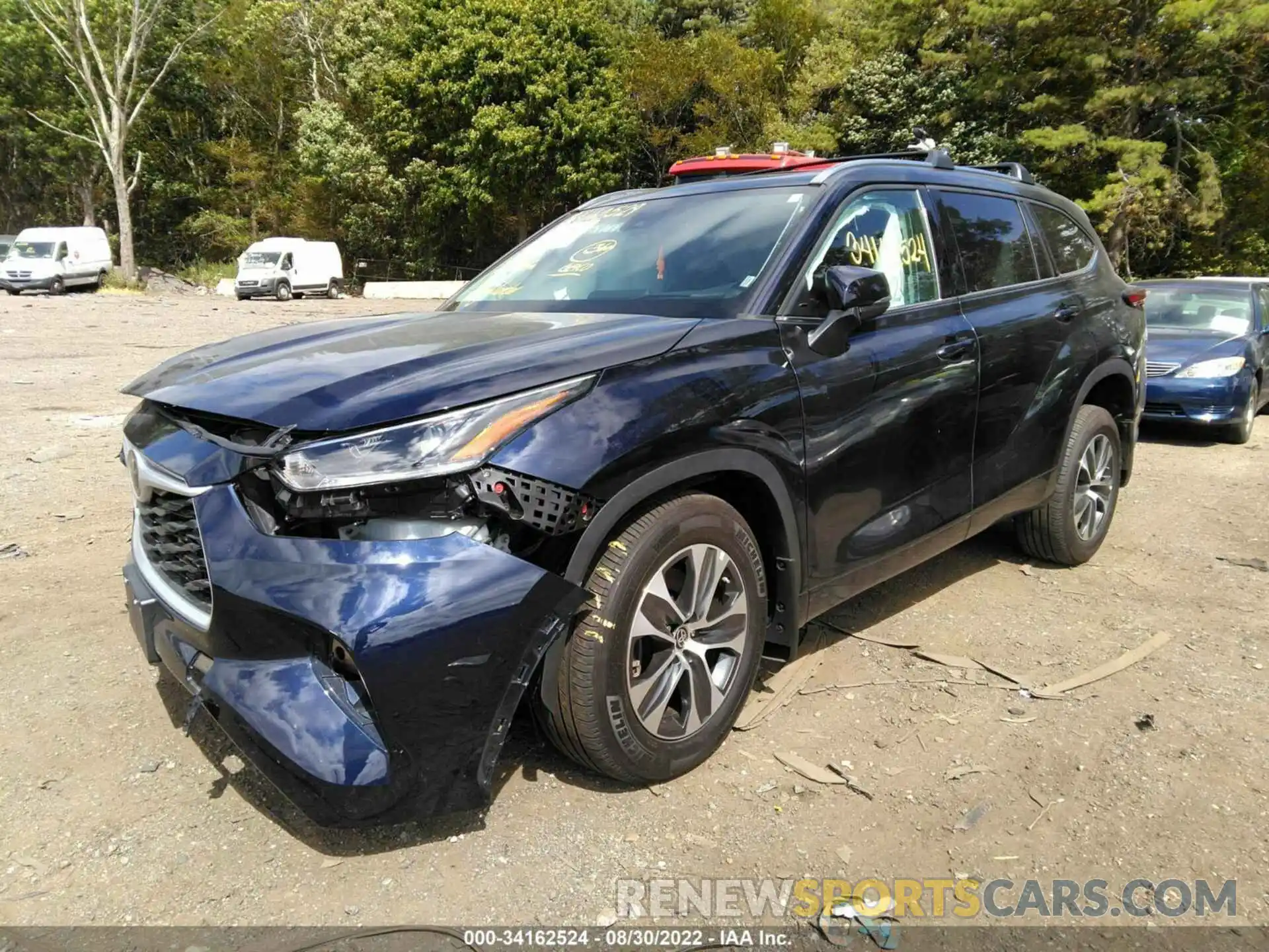 2 Photograph of a damaged car 5TDGZRBH9MS150672 TOYOTA HIGHLANDER 2021