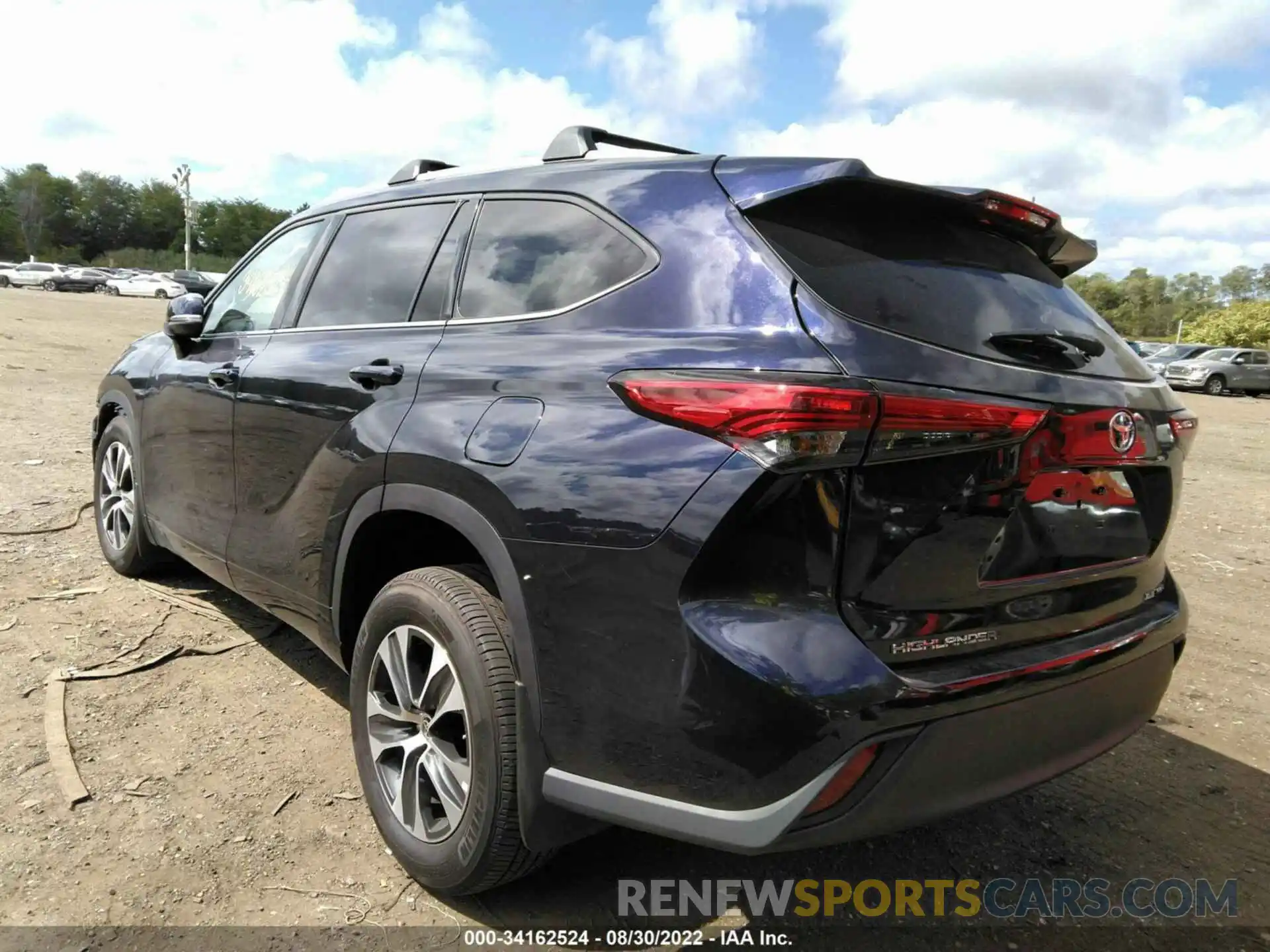 3 Photograph of a damaged car 5TDGZRBH9MS150672 TOYOTA HIGHLANDER 2021