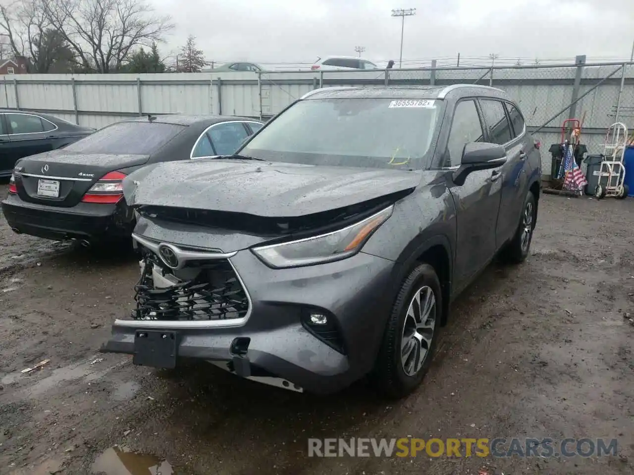 2 Photograph of a damaged car 5TDGZRBH9MS154804 TOYOTA HIGHLANDER 2021