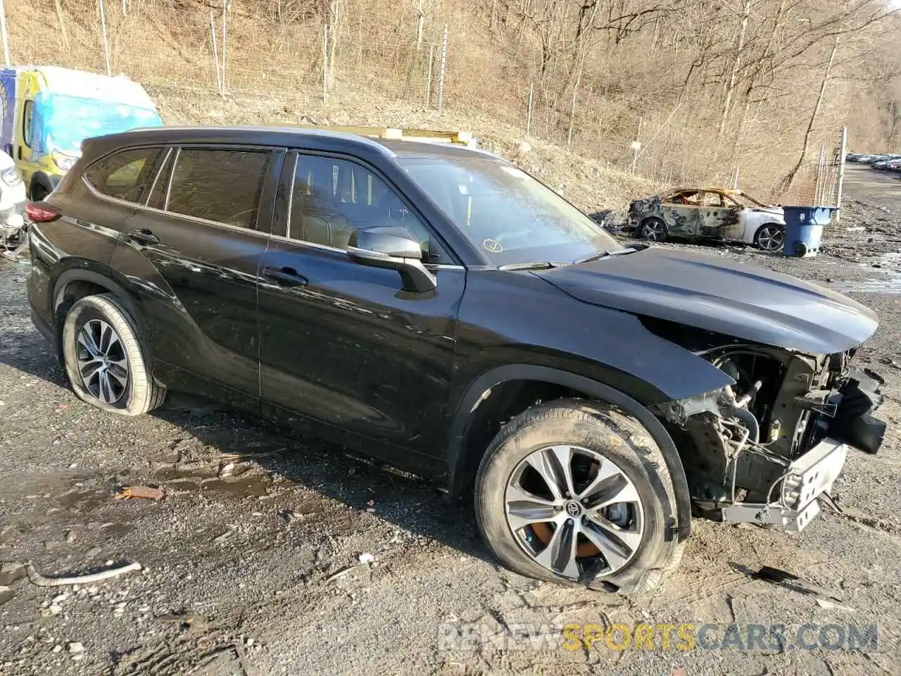 4 Photograph of a damaged car 5TDGZRBH9MS528862 TOYOTA HIGHLANDER 2021