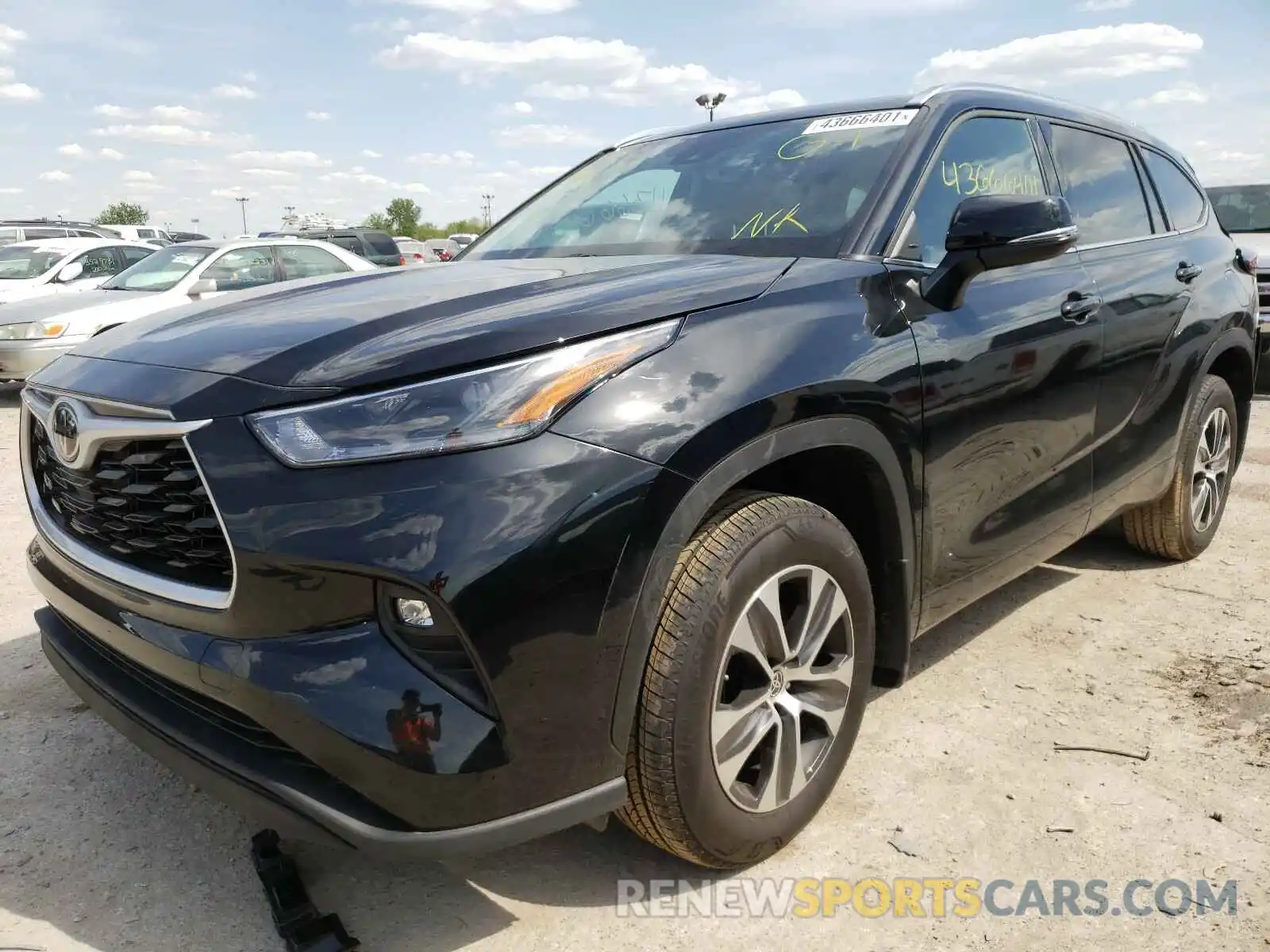 2 Photograph of a damaged car 5TDGZRBH9MS535665 TOYOTA HIGHLANDER 2021