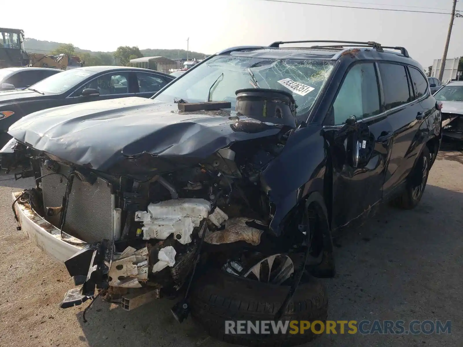 2 Photograph of a damaged car 5TDGZRBH9MS549839 TOYOTA HIGHLANDER 2021