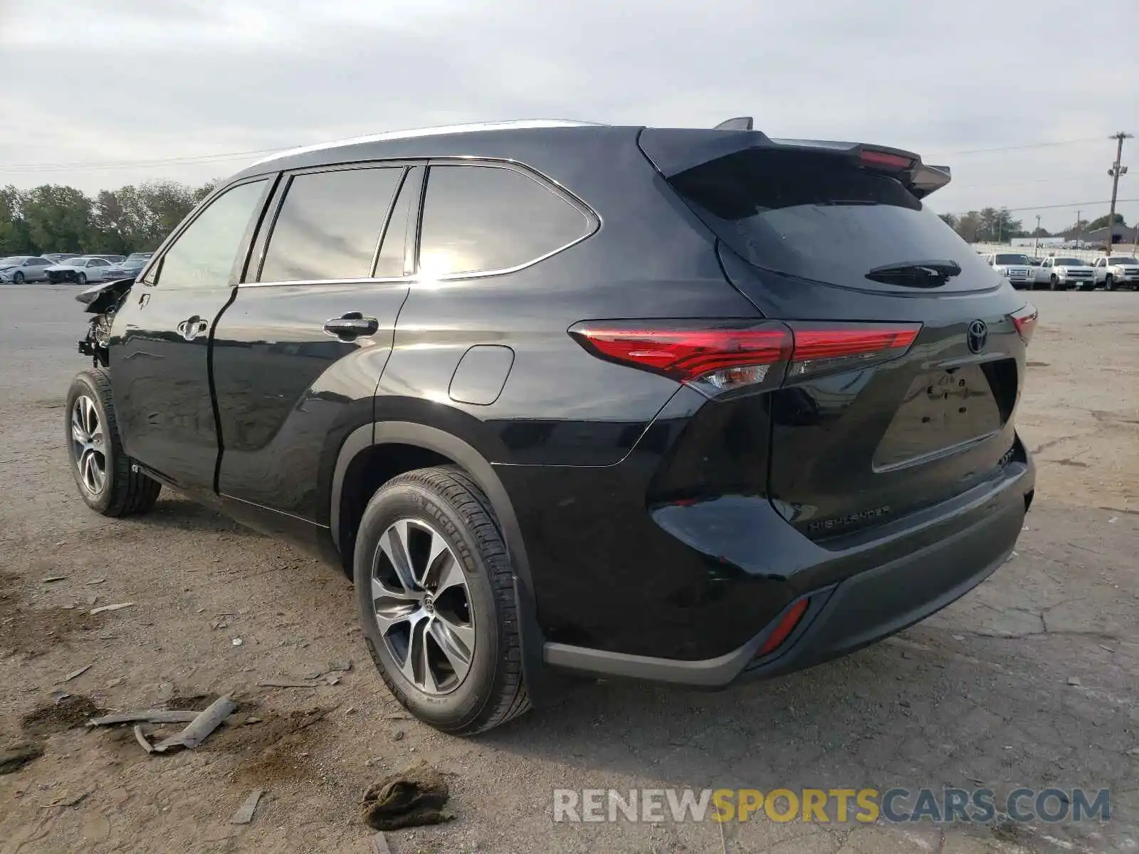 3 Photograph of a damaged car 5TDGZRBH9MS554197 TOYOTA HIGHLANDER 2021