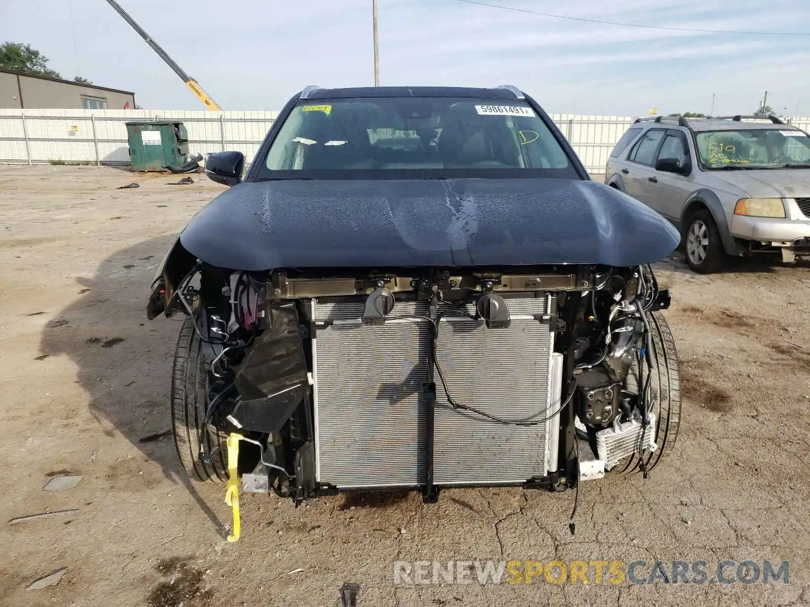 9 Photograph of a damaged car 5TDGZRBH9MS554197 TOYOTA HIGHLANDER 2021