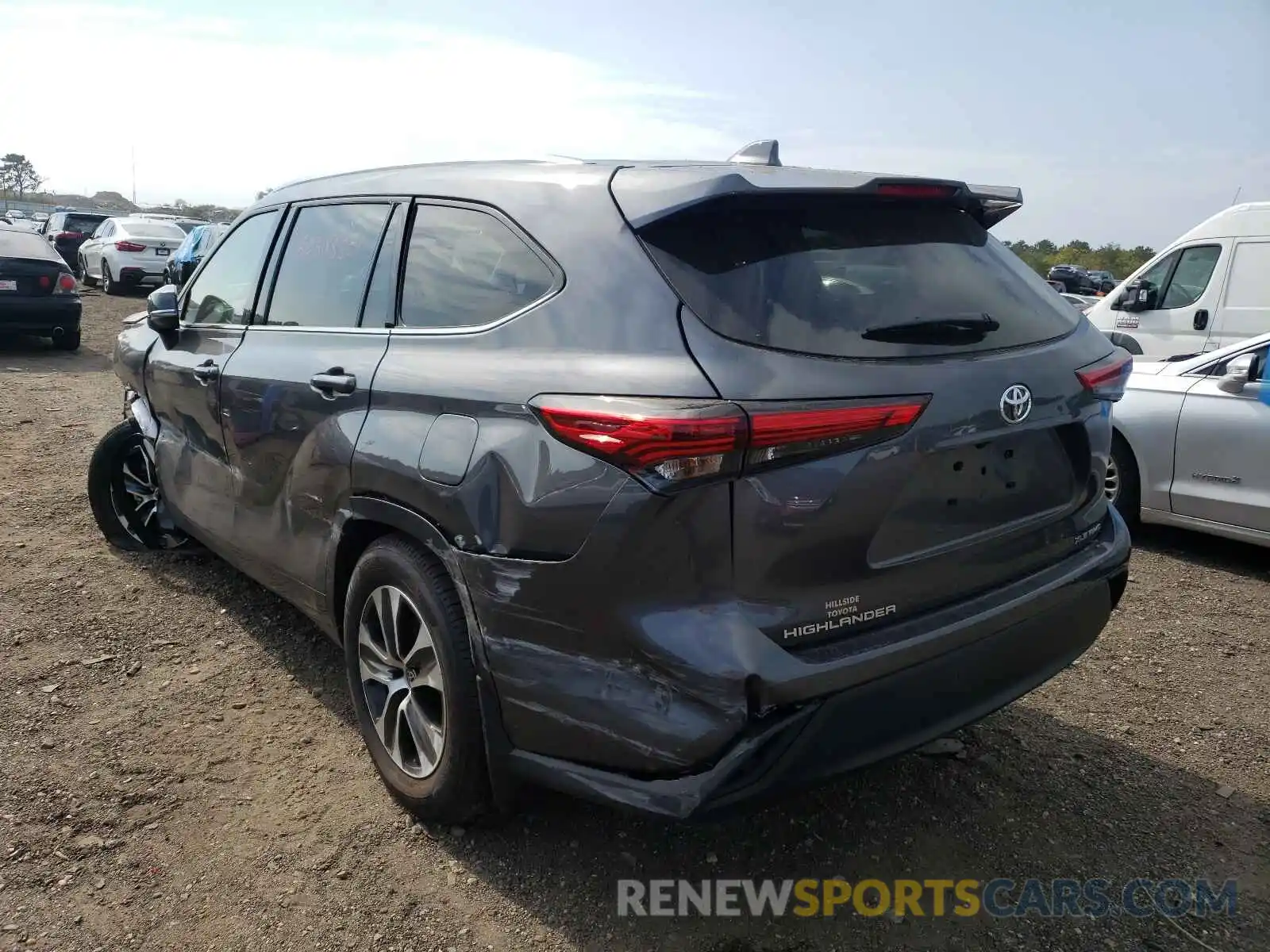 3 Photograph of a damaged car 5TDGZRBH9MS554457 TOYOTA HIGHLANDER 2021