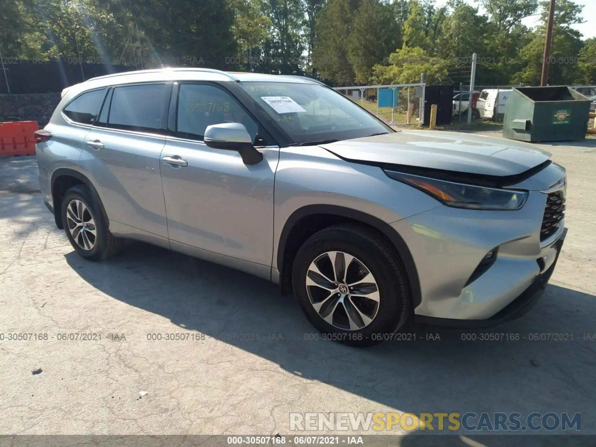 1 Photograph of a damaged car 5TDGZRBHXMS072452 TOYOTA HIGHLANDER 2021