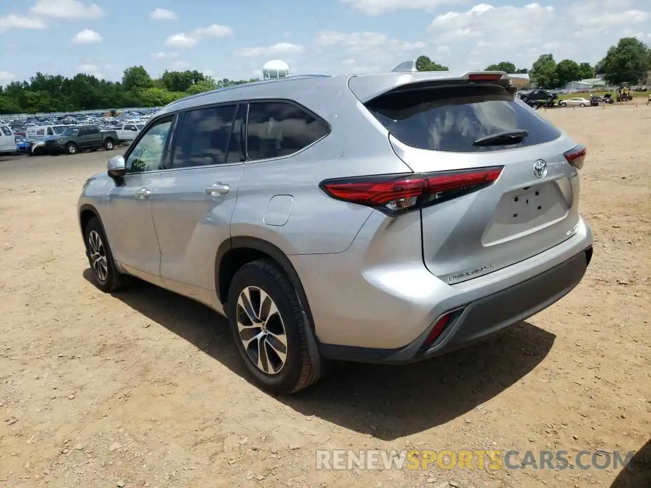 3 Photograph of a damaged car 5TDGZRBHXMS526098 TOYOTA HIGHLANDER 2021