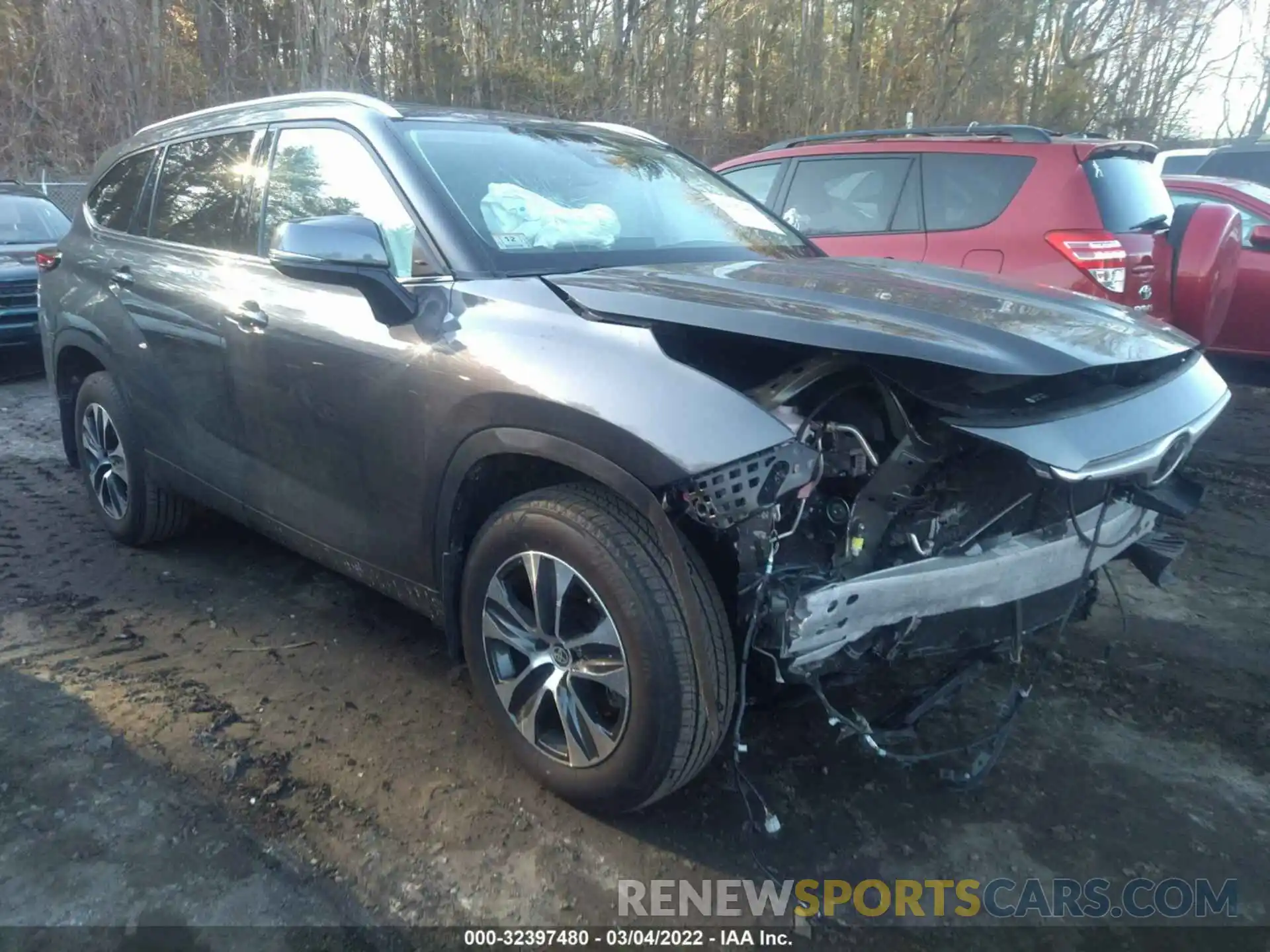 1 Photograph of a damaged car 5TDGZRBHXMS539742 TOYOTA HIGHLANDER 2021