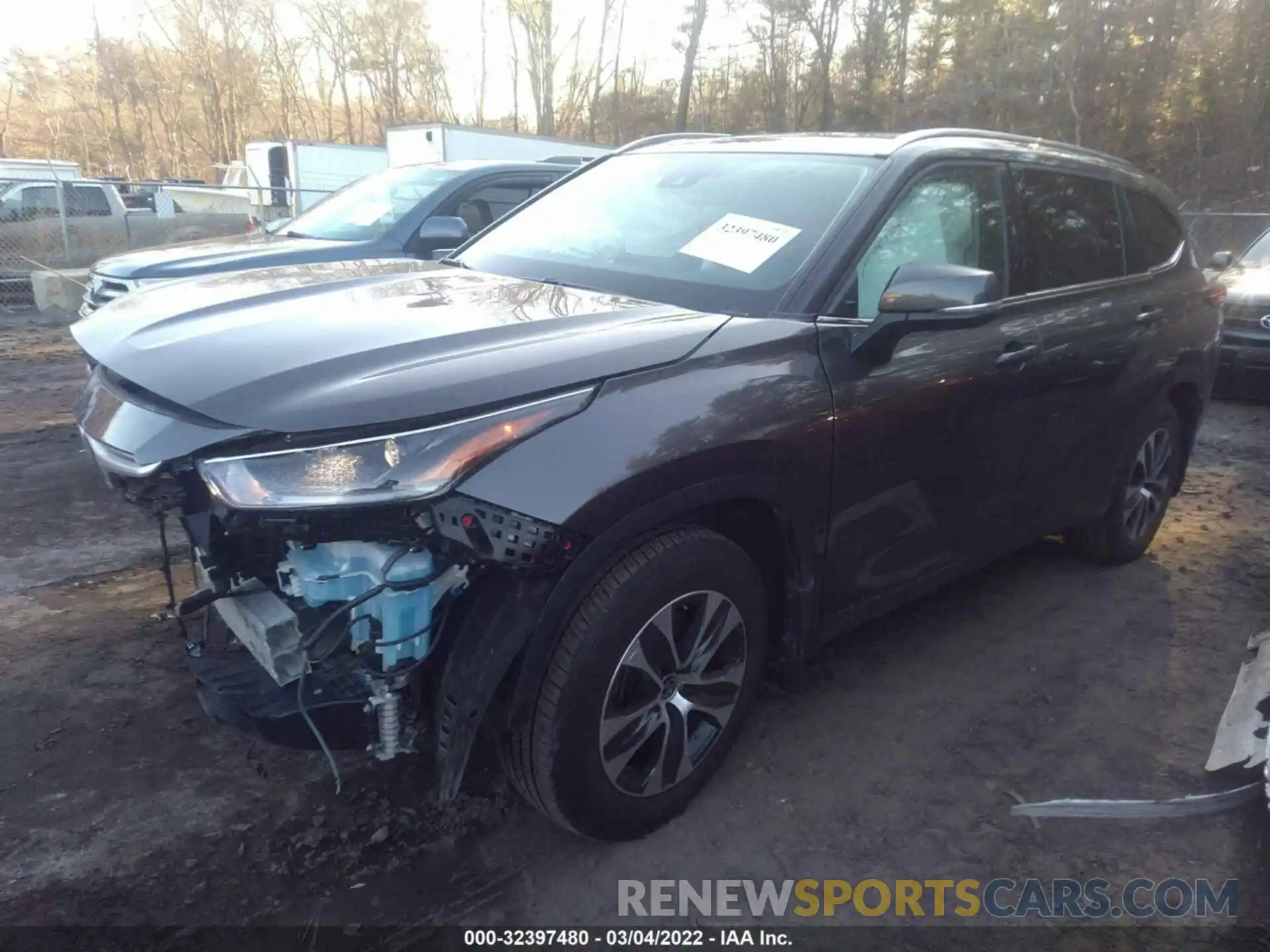 2 Photograph of a damaged car 5TDGZRBHXMS539742 TOYOTA HIGHLANDER 2021