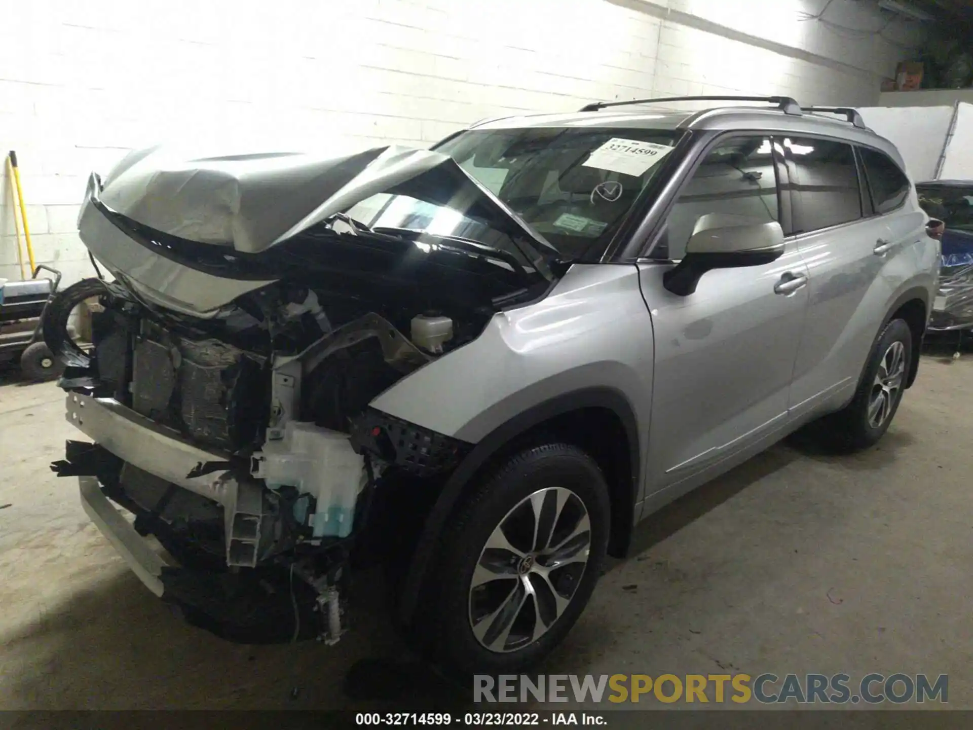 2 Photograph of a damaged car 5TDGZRBHXMS559618 TOYOTA HIGHLANDER 2021