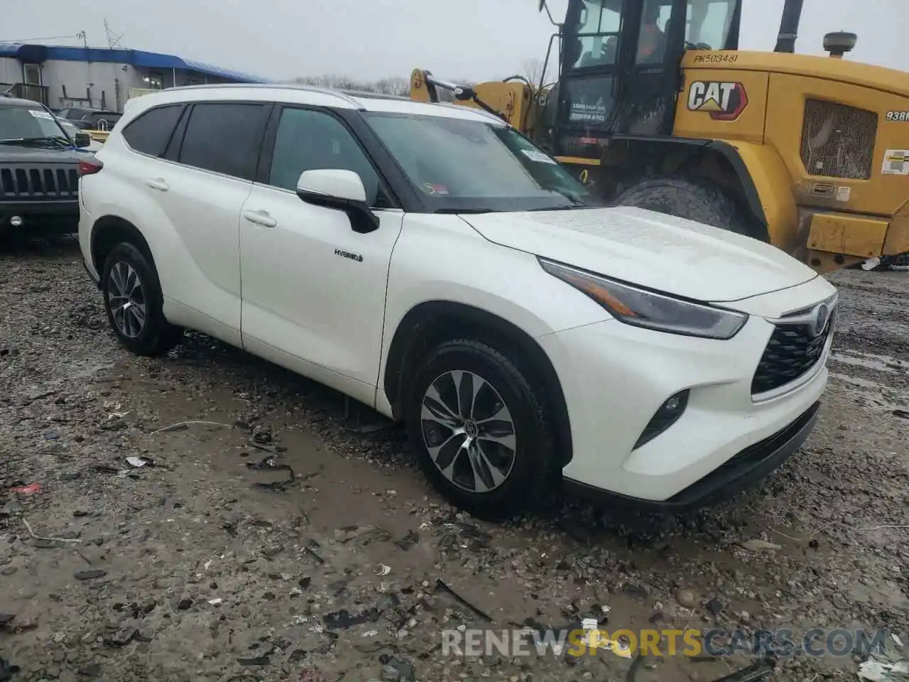 4 Photograph of a damaged car 5TDHARAH2MS009469 TOYOTA HIGHLANDER 2021