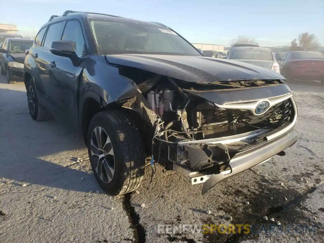 1 Photograph of a damaged car 5TDHARAHXMS504261 TOYOTA HIGHLANDER 2021