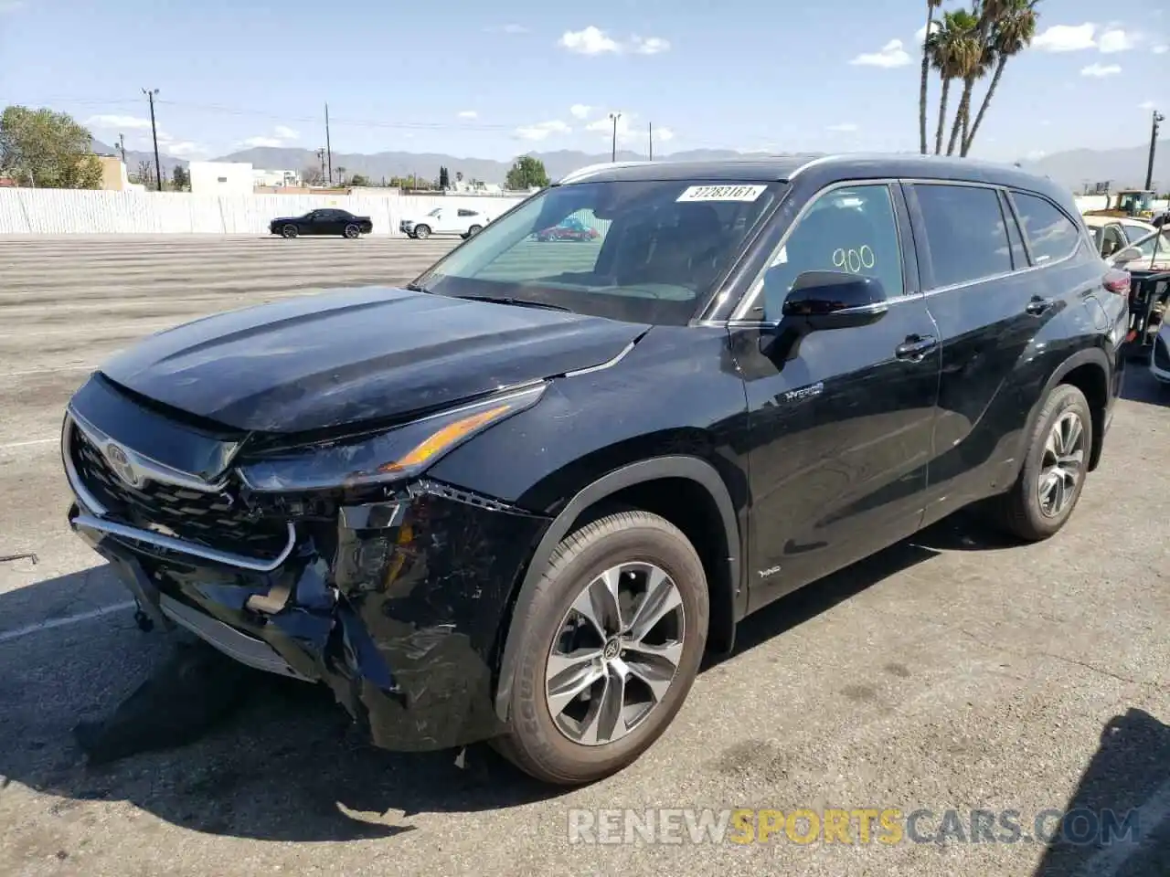 2 Photograph of a damaged car 5TDHBRCH0MS517272 TOYOTA HIGHLANDER 2021