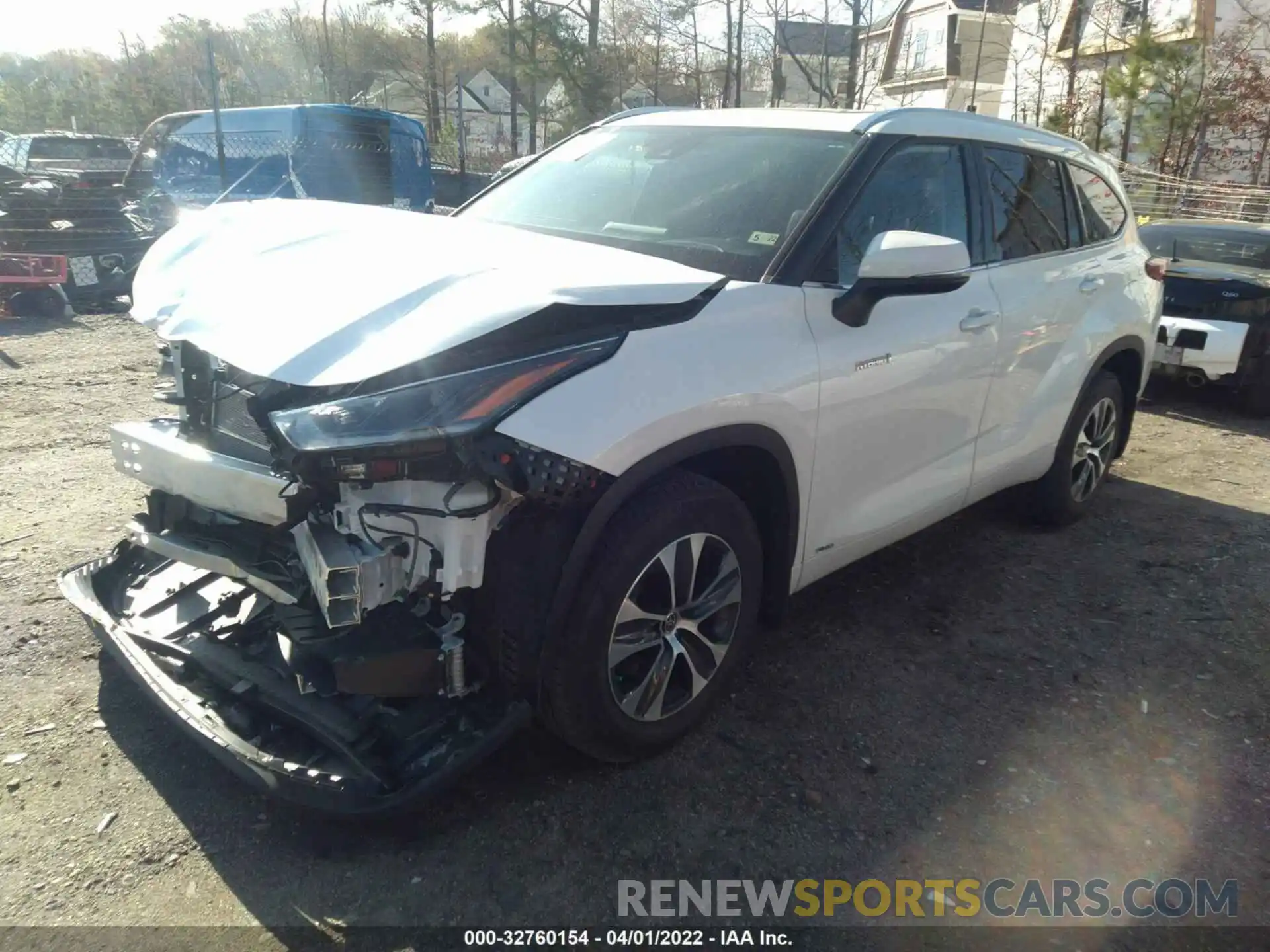 2 Photograph of a damaged car 5TDHBRCH1MS049195 TOYOTA HIGHLANDER 2021