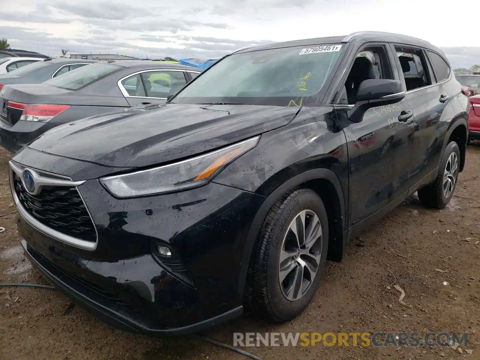 2 Photograph of a damaged car 5TDHBRCH2MS520982 TOYOTA HIGHLANDER 2021