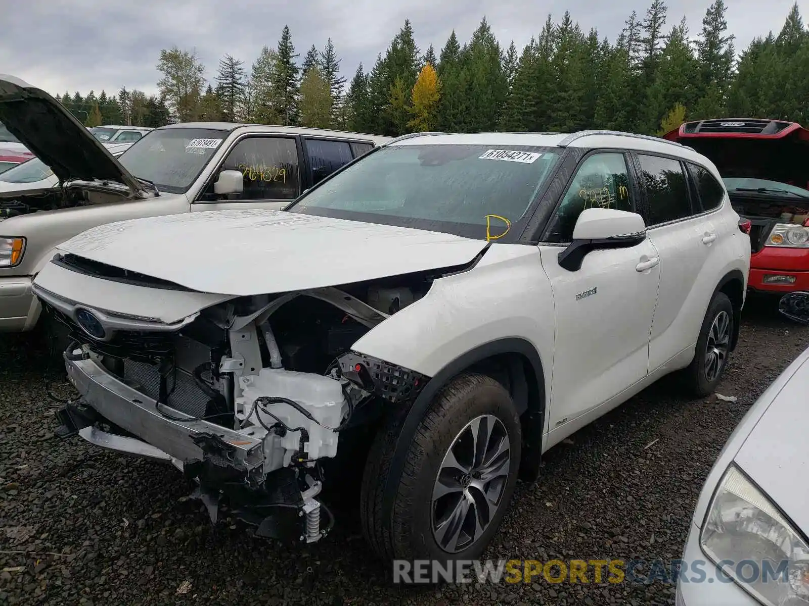 2 Photograph of a damaged car 5TDHBRCH3MS527097 TOYOTA HIGHLANDER 2021