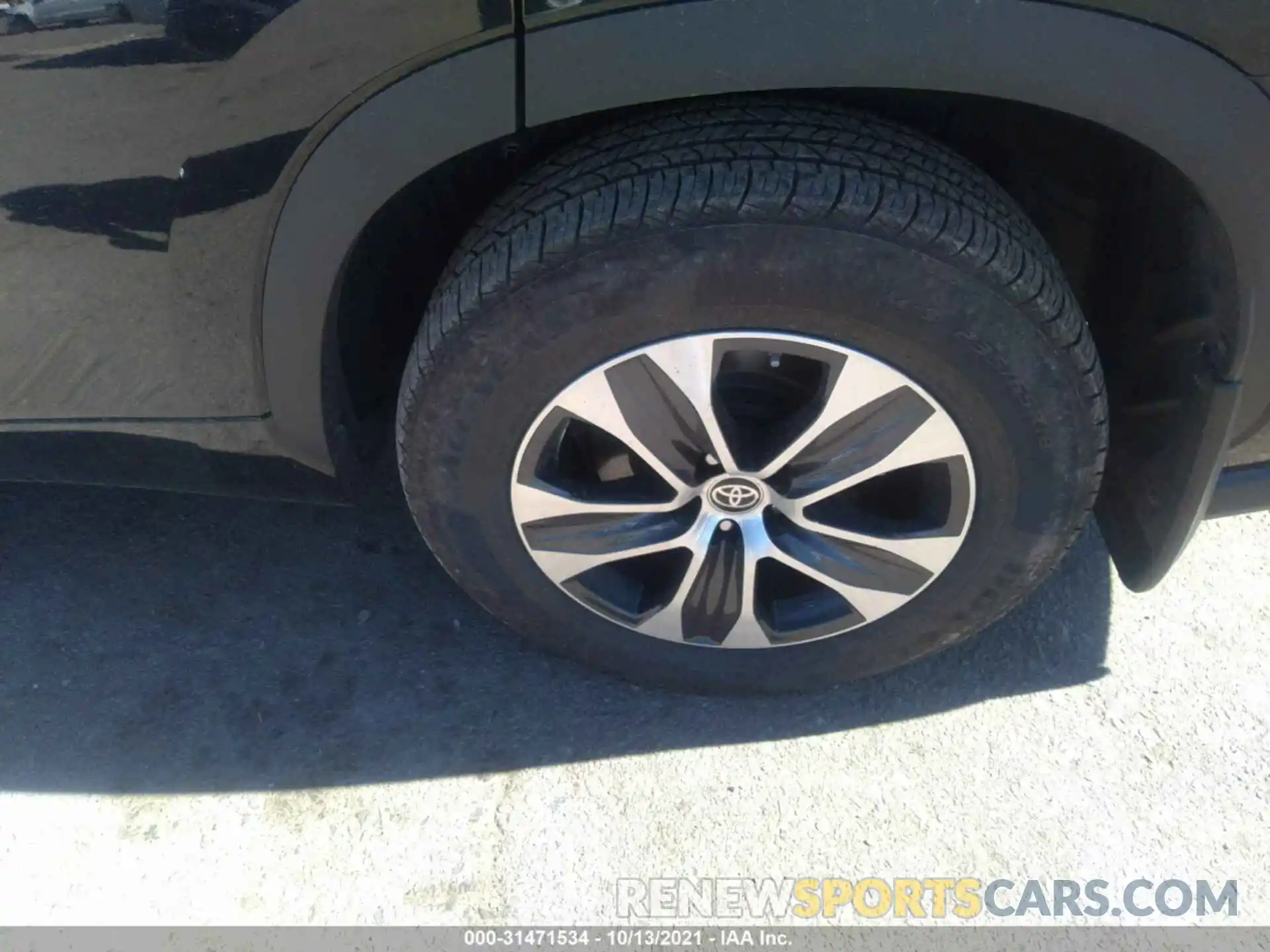 12 Photograph of a damaged car 5TDHBRCH4MS039230 TOYOTA HIGHLANDER 2021