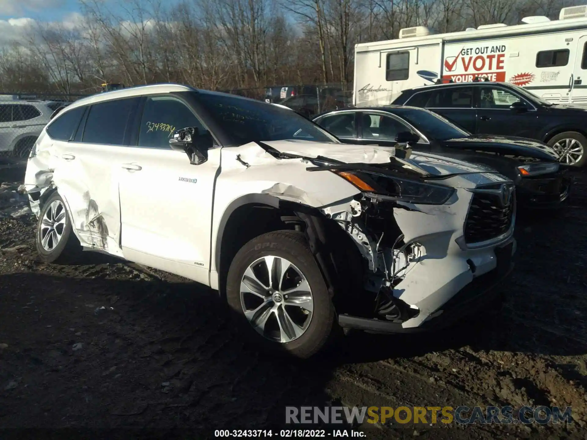 1 Photograph of a damaged car 5TDHBRCH5MS035607 TOYOTA HIGHLANDER 2021