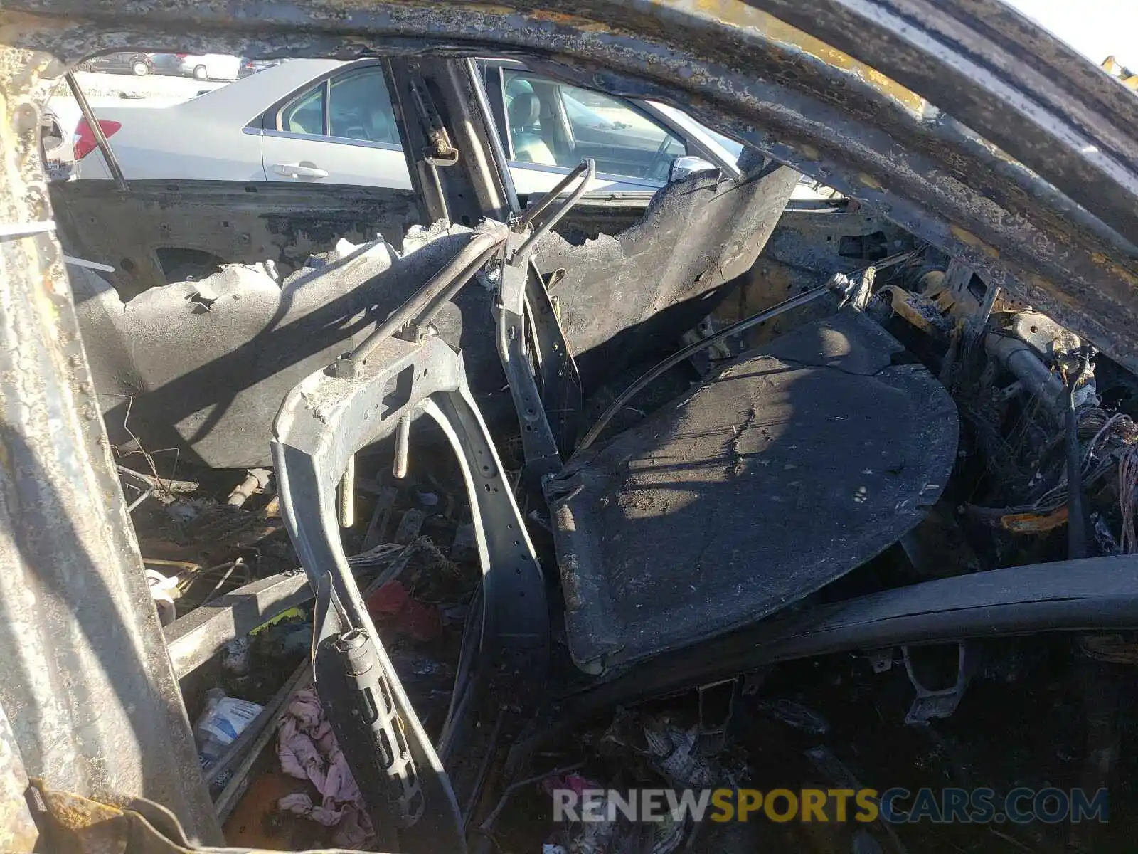 5 Photograph of a damaged car 5TDHBRCH5MS523472 TOYOTA HIGHLANDER 2021