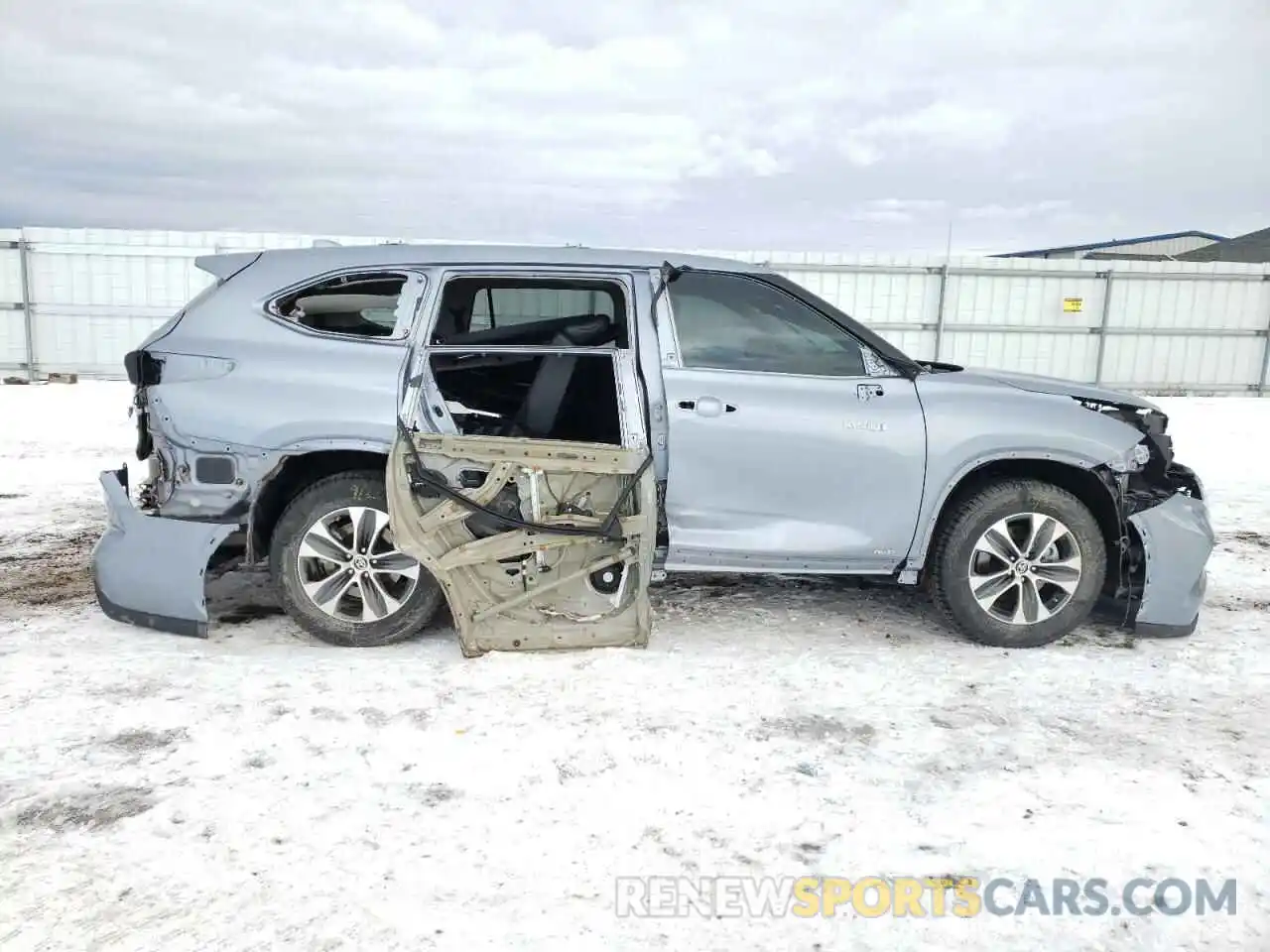 9 Фотография поврежденного автомобиля 5TDHBRCH6MS029721 TOYOTA HIGHLANDER 2021