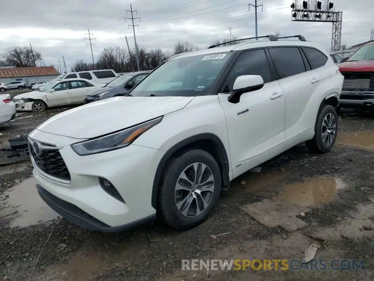 1 Photograph of a damaged car 5TDHBRCH6MS528874 TOYOTA HIGHLANDER 2021