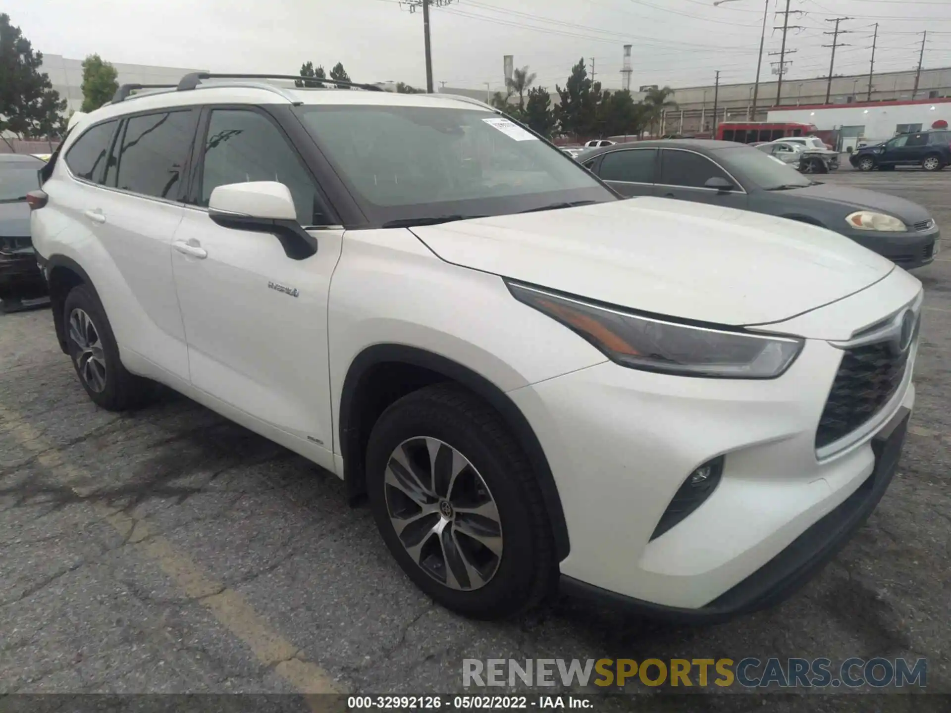 1 Photograph of a damaged car 5TDHBRCH6MS530625 TOYOTA HIGHLANDER 2021