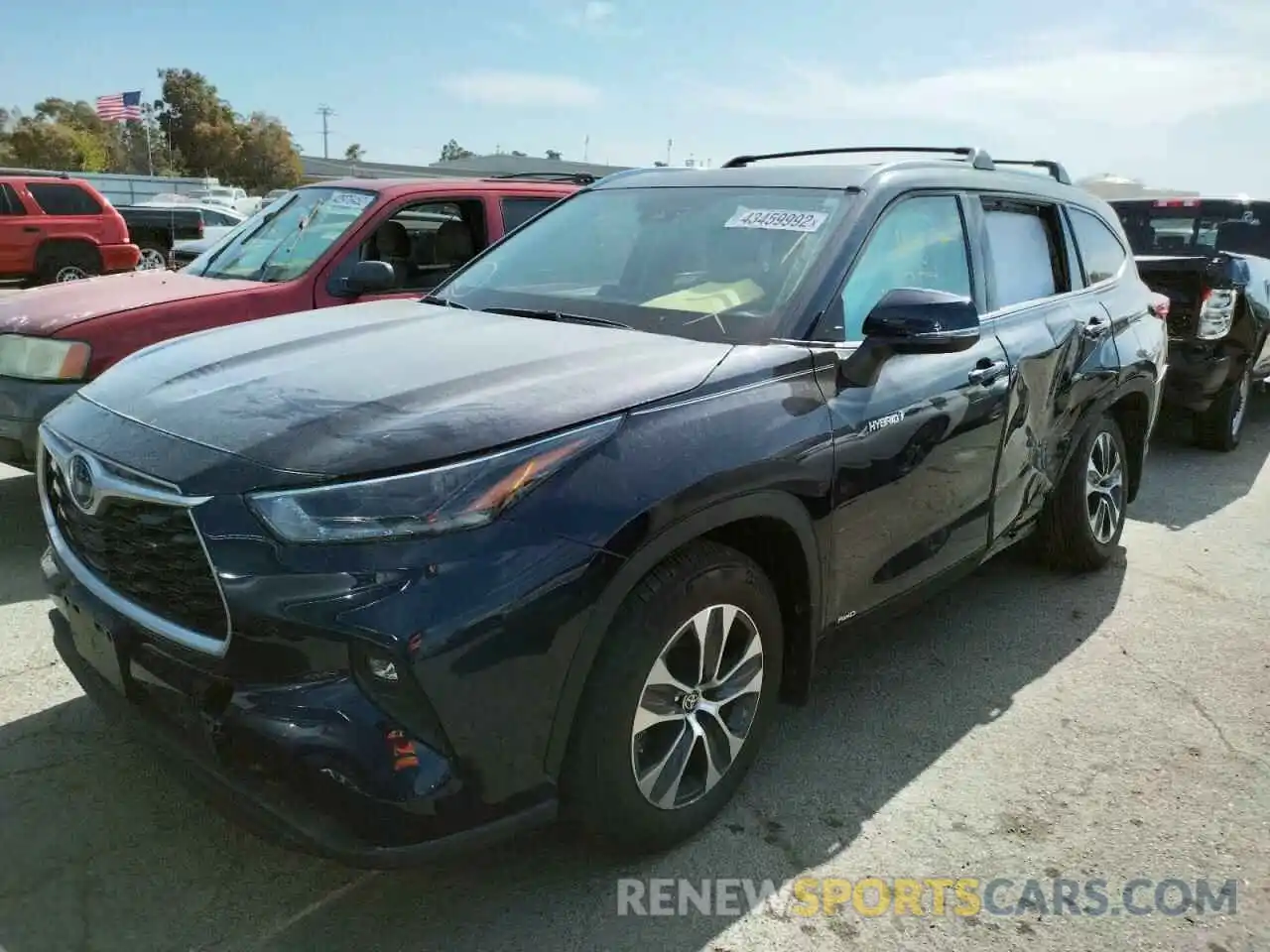 2 Photograph of a damaged car 5TDHBRCH7MS519892 TOYOTA HIGHLANDER 2021