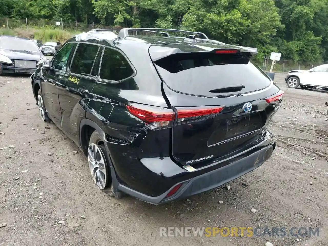 3 Photograph of a damaged car 5TDHBRCH7MS535154 TOYOTA HIGHLANDER 2021