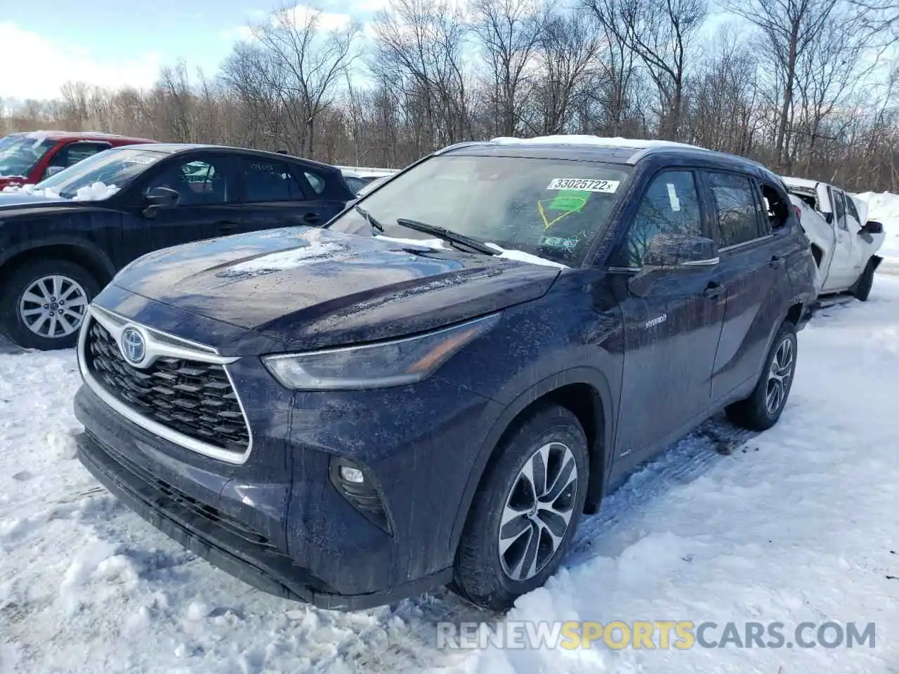 2 Photograph of a damaged car 5TDHBRCH7MS535929 TOYOTA HIGHLANDER 2021