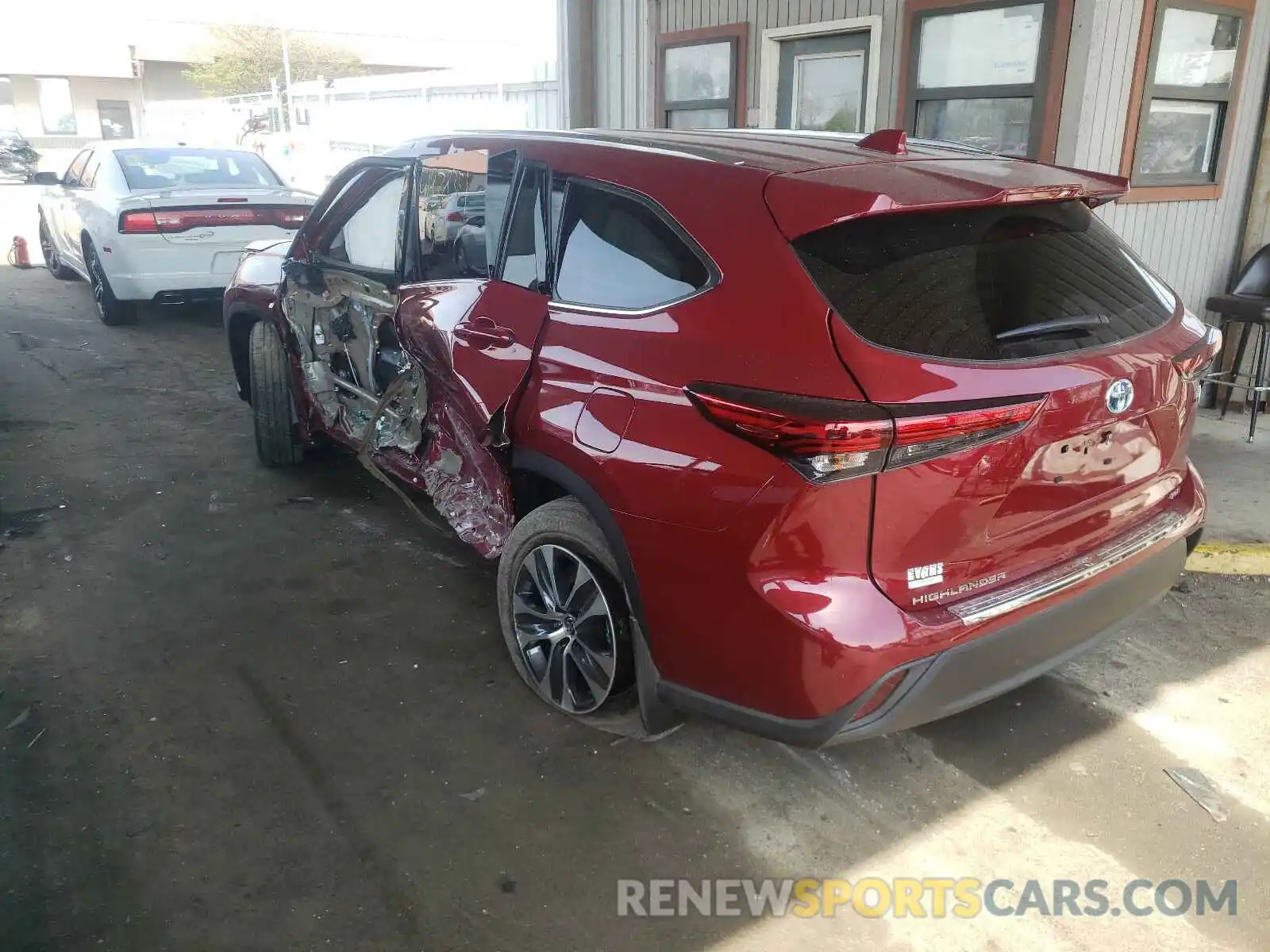 3 Photograph of a damaged car 5TDHBRCH8MS514832 TOYOTA HIGHLANDER 2021