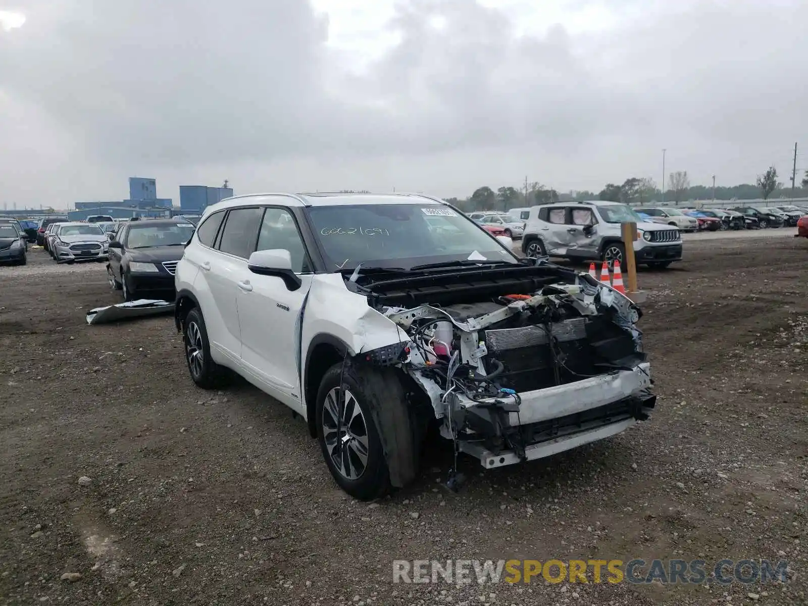 1 Photograph of a damaged car 5TDHBRCH8MS519867 TOYOTA HIGHLANDER 2021