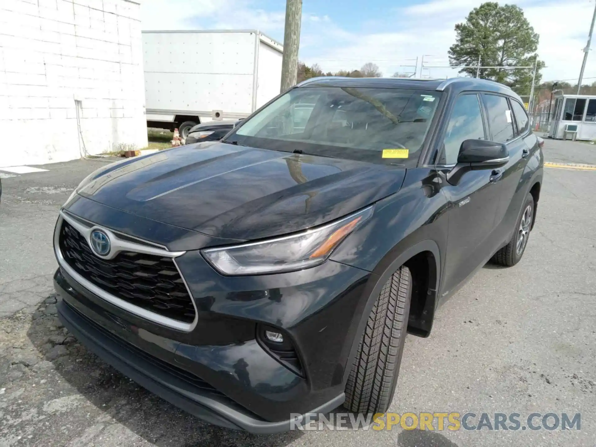 15 Photograph of a damaged car 5TDHBRCH9MS067458 TOYOTA HIGHLANDER 2021