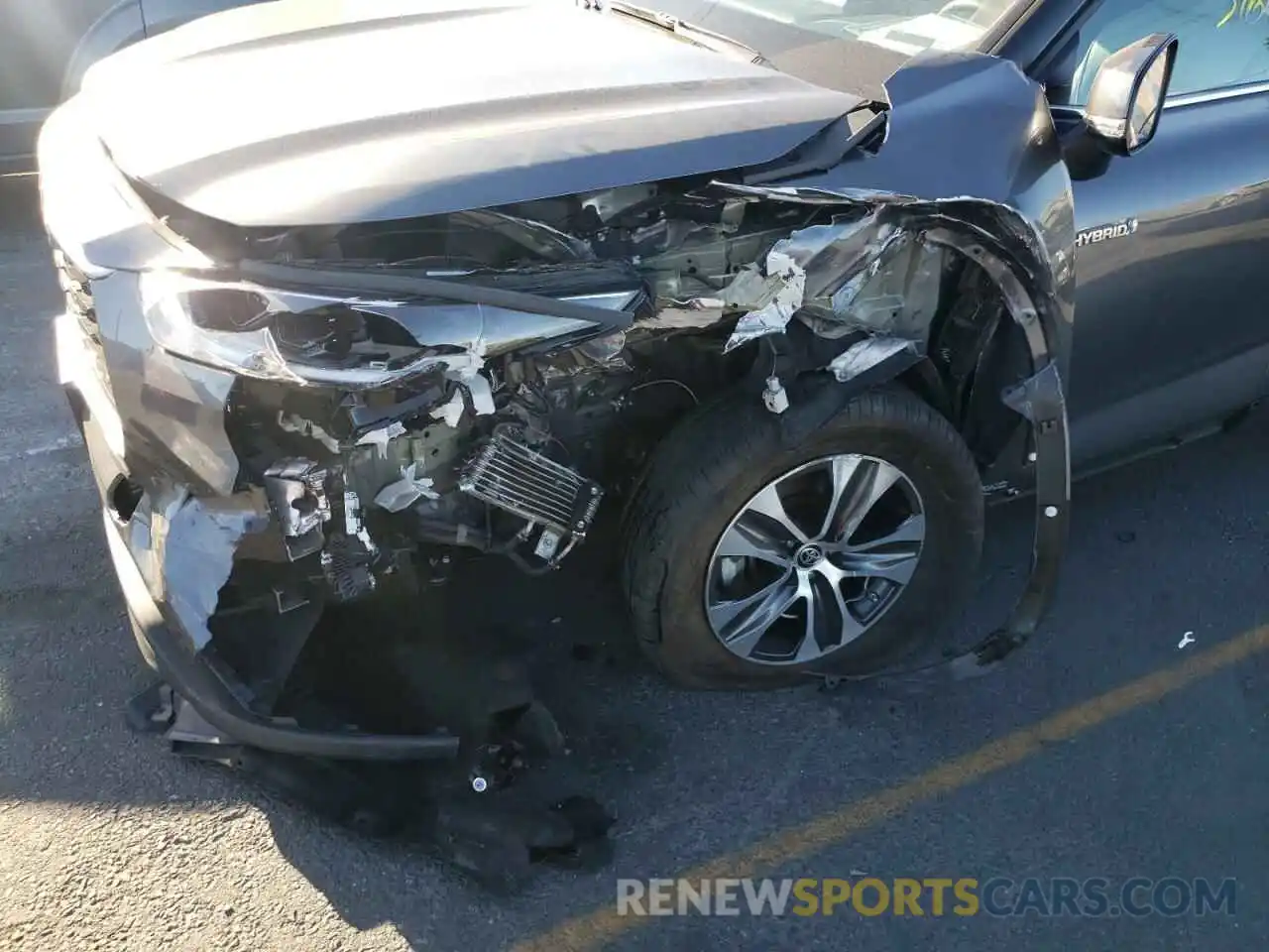 9 Photograph of a damaged car 5TDHBRCH9MS534782 TOYOTA HIGHLANDER 2021