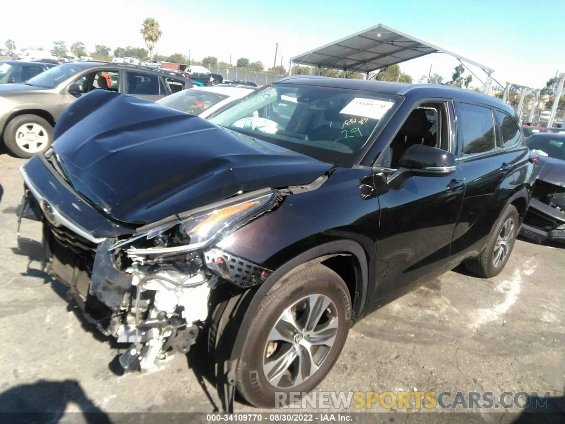 2 Photograph of a damaged car 5TDHZRAH0MS040020 TOYOTA HIGHLANDER 2021