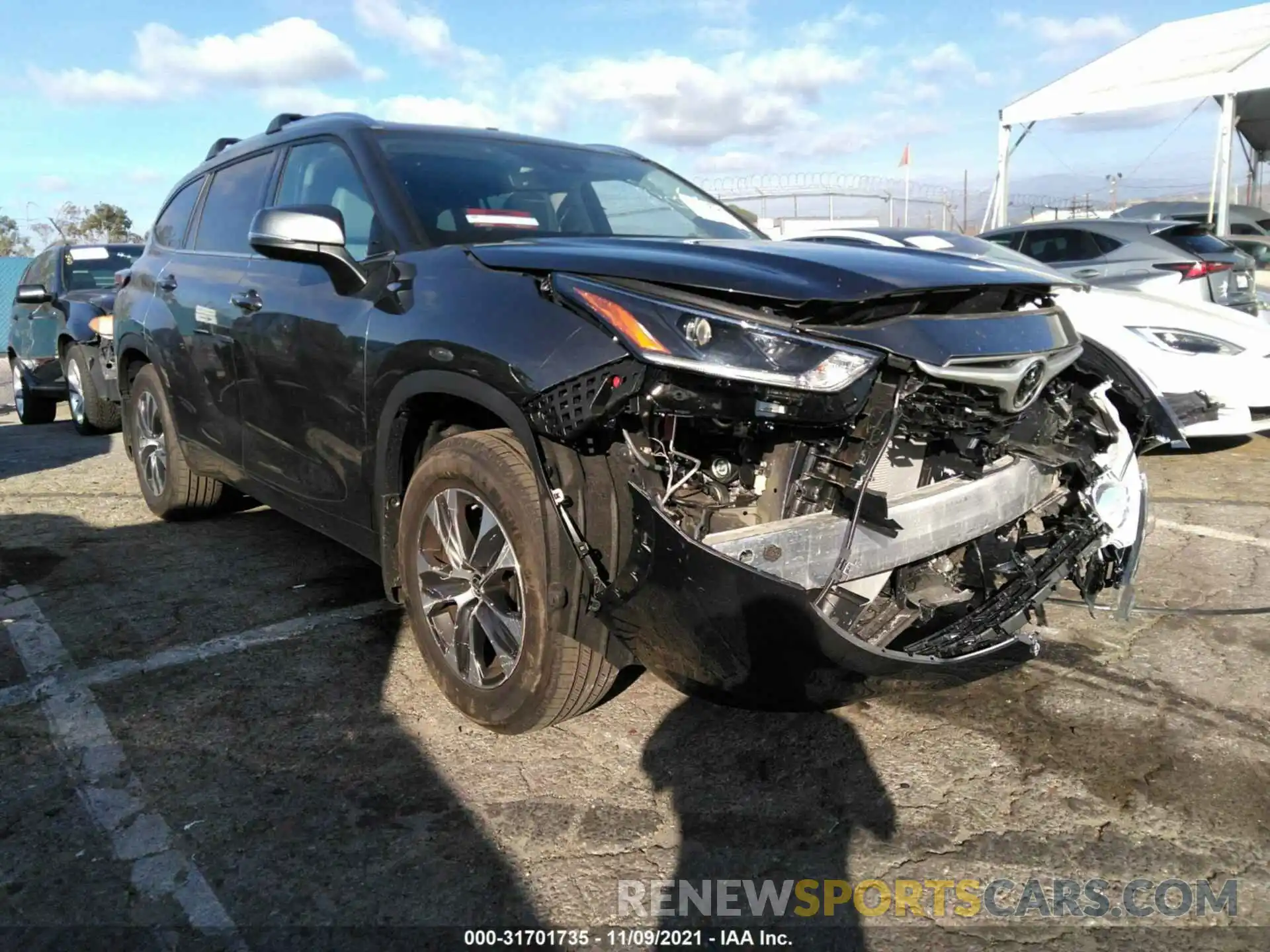 1 Photograph of a damaged car 5TDHZRAH1MS081420 TOYOTA HIGHLANDER 2021