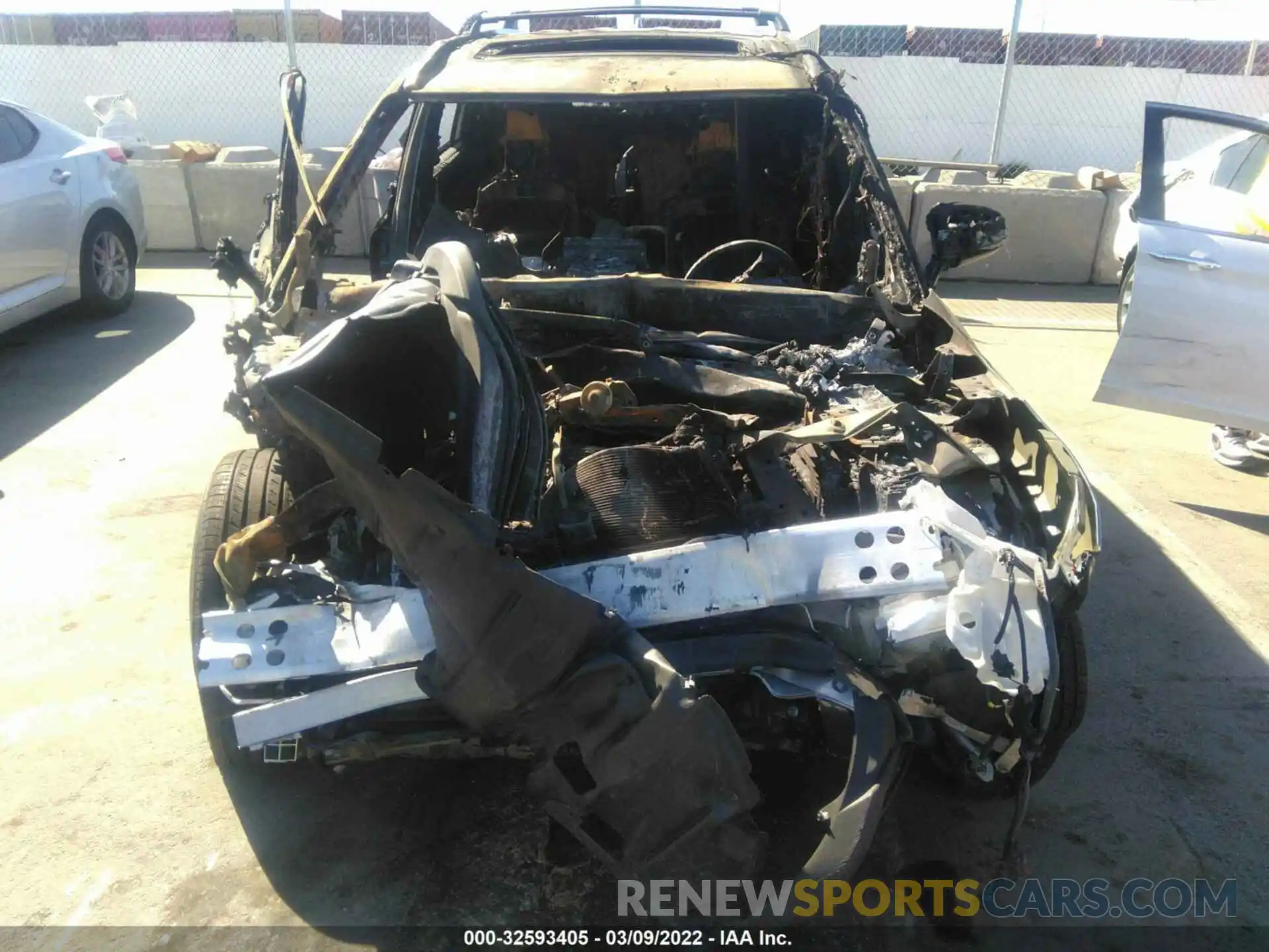 6 Photograph of a damaged car 5TDHZRAH2MS056784 TOYOTA HIGHLANDER 2021