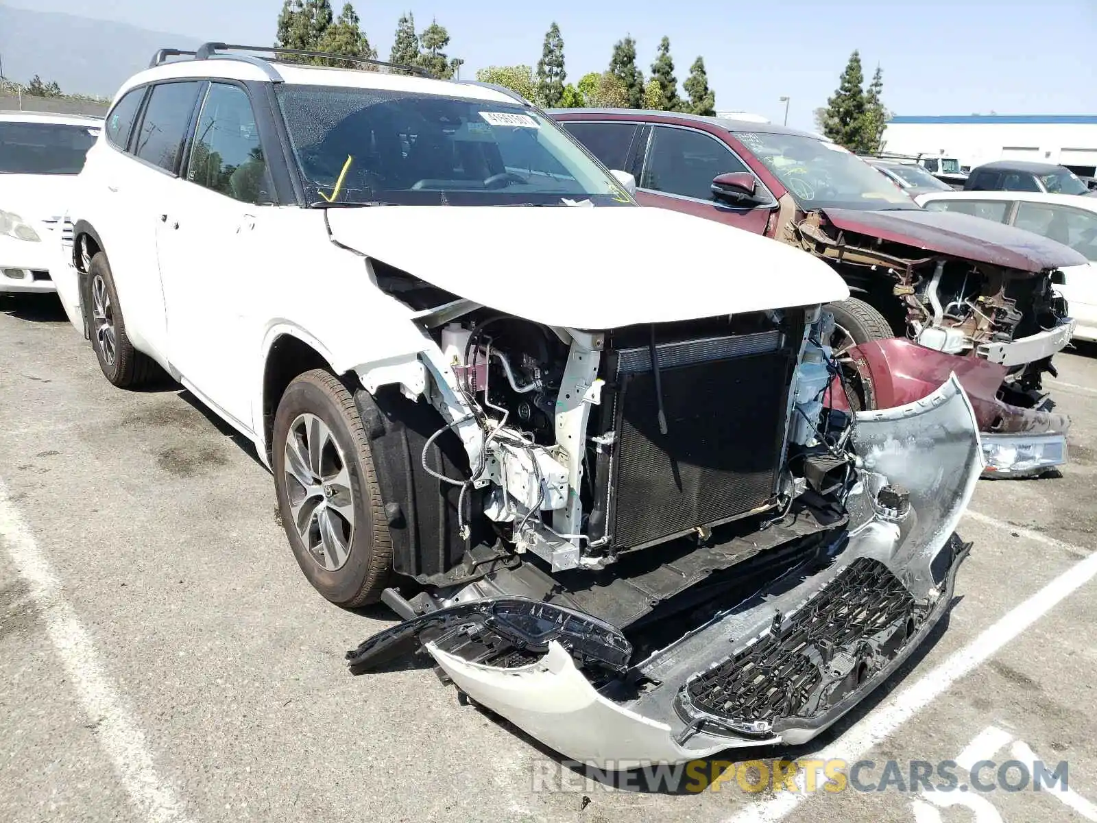 1 Photograph of a damaged car 5TDHZRAH4MS515023 TOYOTA HIGHLANDER 2021