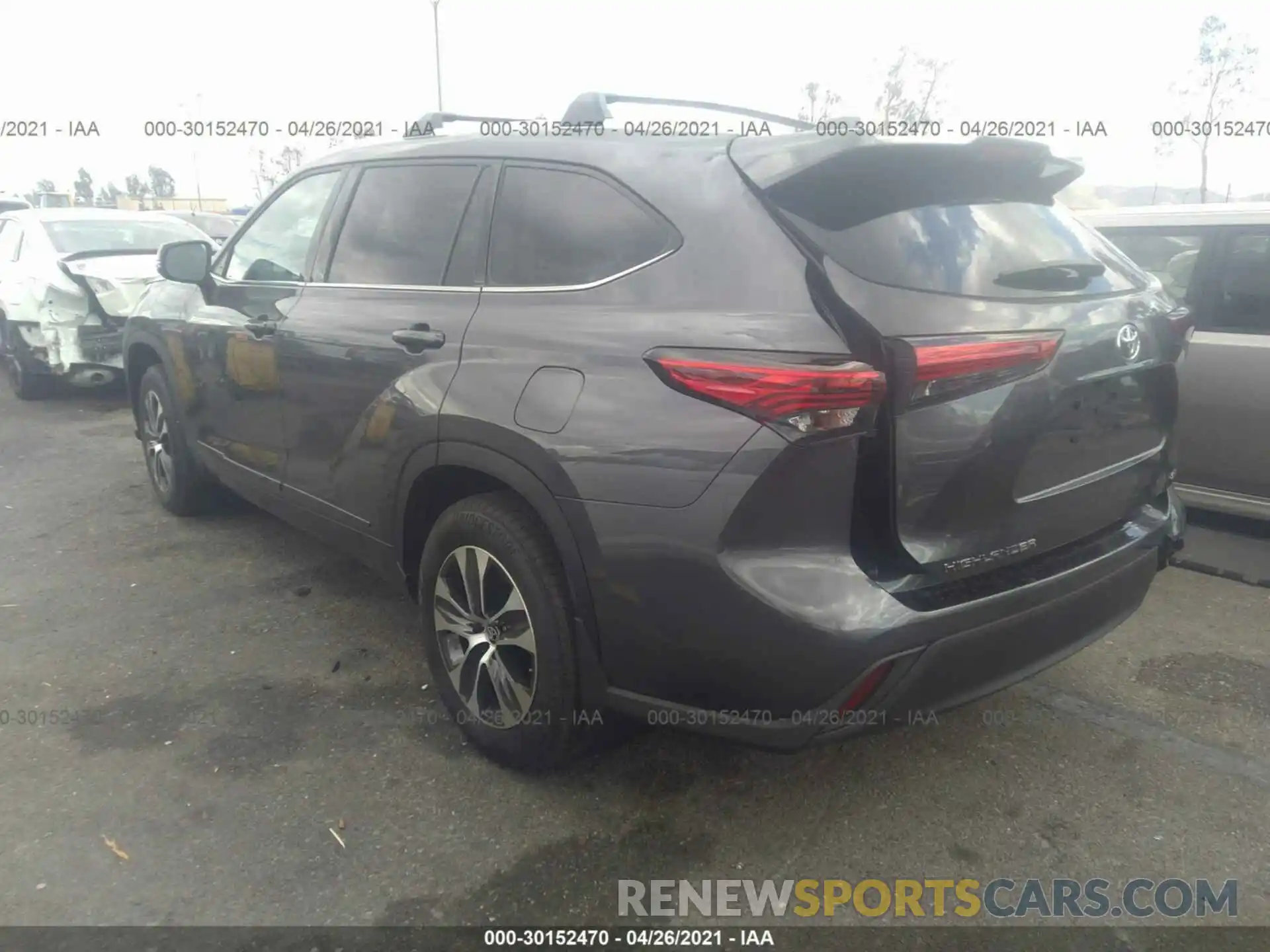 3 Photograph of a damaged car 5TDHZRAH9MS053381 TOYOTA HIGHLANDER 2021