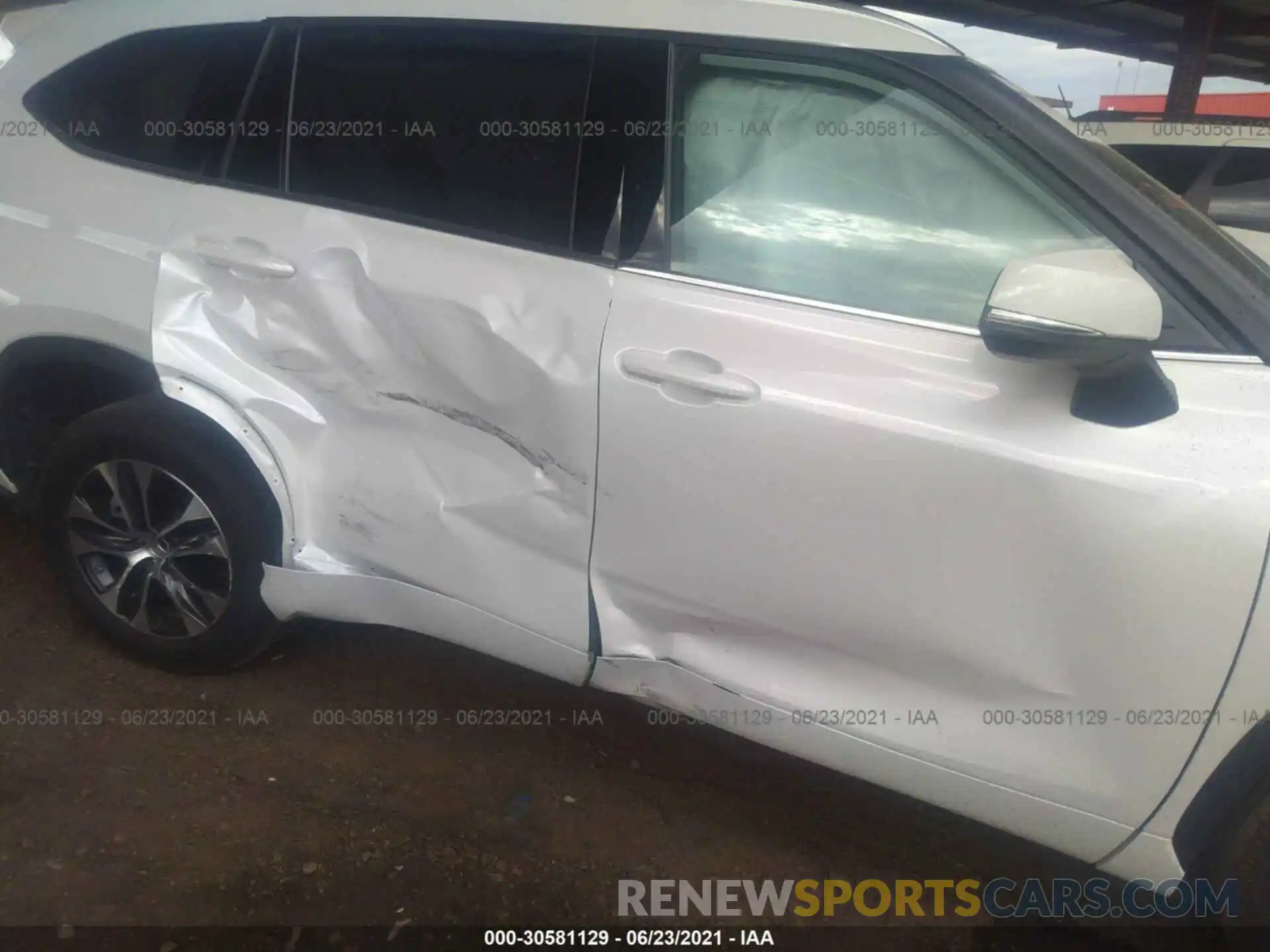 6 Photograph of a damaged car 5TDHZRAH9MS514675 TOYOTA HIGHLANDER 2021